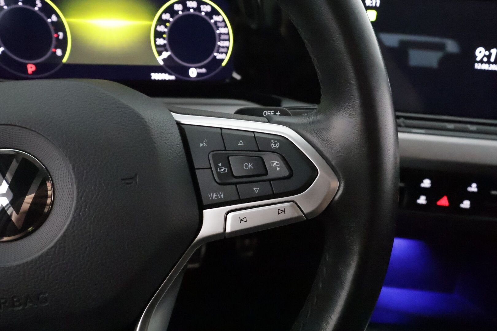 VOLKSWAGEN GOLF 2022 Variant Alltrack 2,0 TSI 140 kW 4MOTION DSG **Webasto / Koukku / Adapt.Vakkari / LED-valot / P.Kamera / Kaistavahti** - Kahdet Renkaat