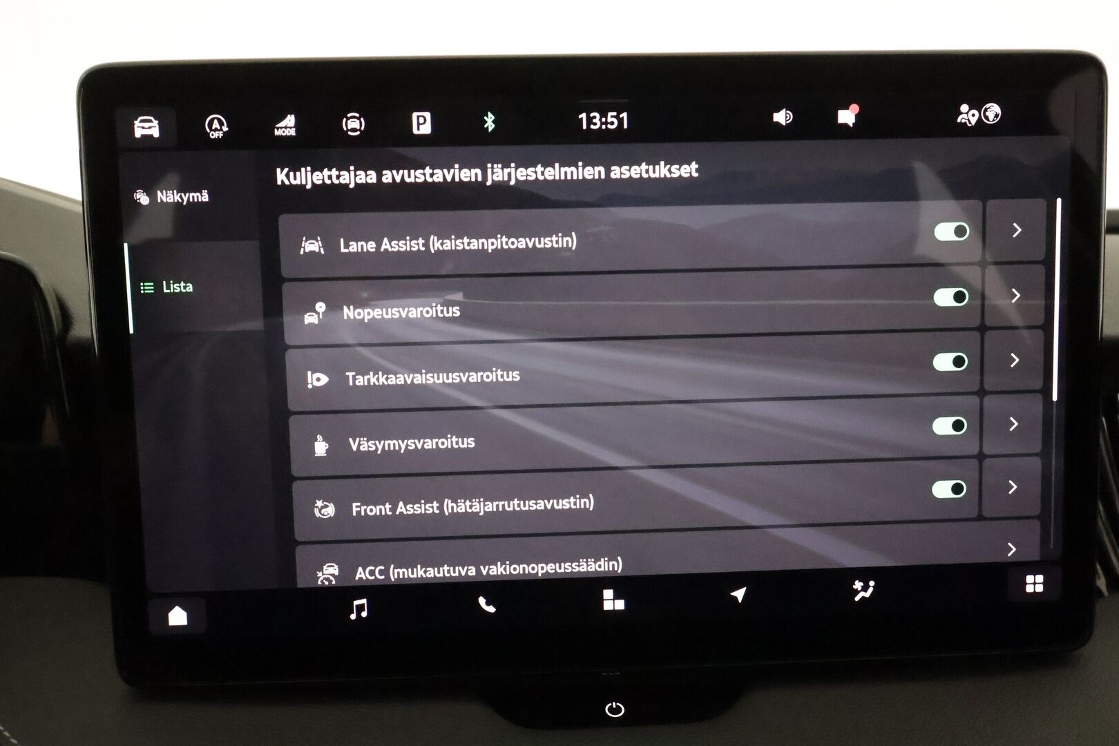 SKODA SUPERB 2024 Combi 1.5 TSI eTEC L&K DSG **Facelift / HUD / ACC / Canton / Koukku / Hierovat&Ilmastoidut Sporttinahat Muistilla** - 3,99 % KORKOTARJOUS TÄHÄN AUTOON 30.9. ASTI! - Matrix-LED / Merkkihuollettu! / Huippuvarusteet / Todella siisti!