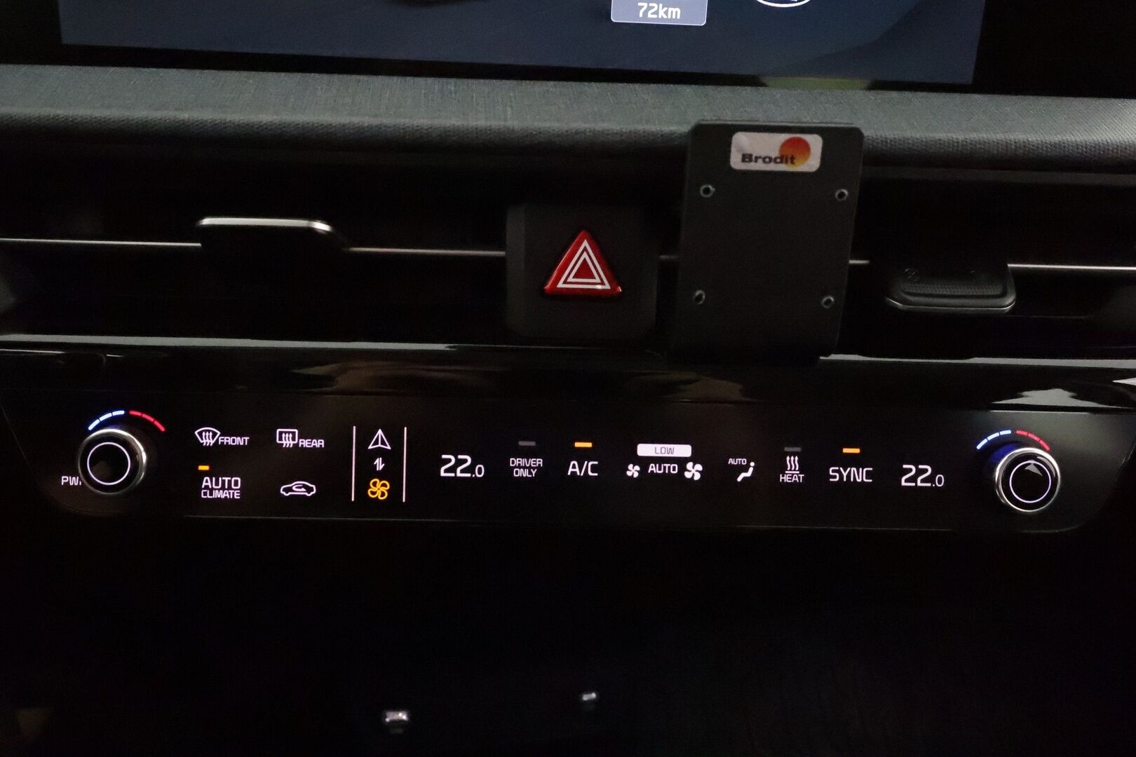 KIA EV6 2022 RWD 77 kWh 229 hv **Adapt.vakkari / P.kamera / Koukku / Lämpöpumppu / LED / KeylessGo** - Akku kuntotarkastettu 