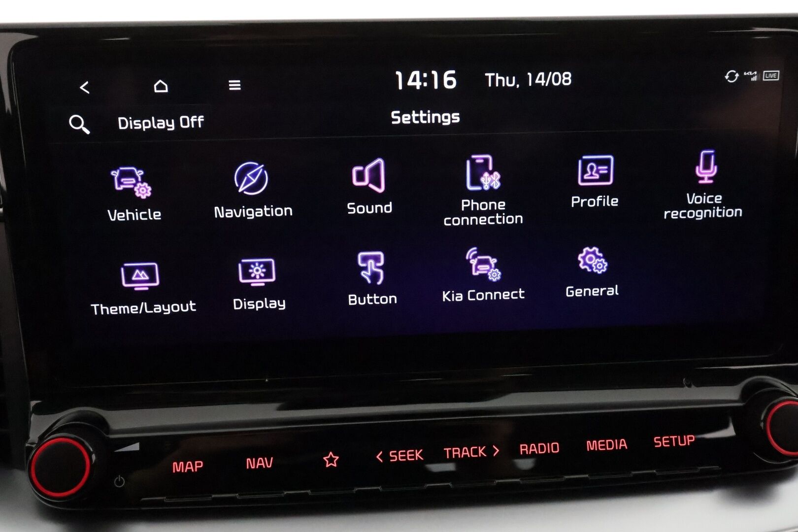 KIA CEED 2024 1,6 GDI Plug-In Hybrid Business Premium SW DCT  **Adapt.vakkari / P.kamera / LED / Navi / KeylessGo / Apple&Android** - Kahdet renkaat aluvanteilla / Merkkihuollettu / Ratinlämmitin