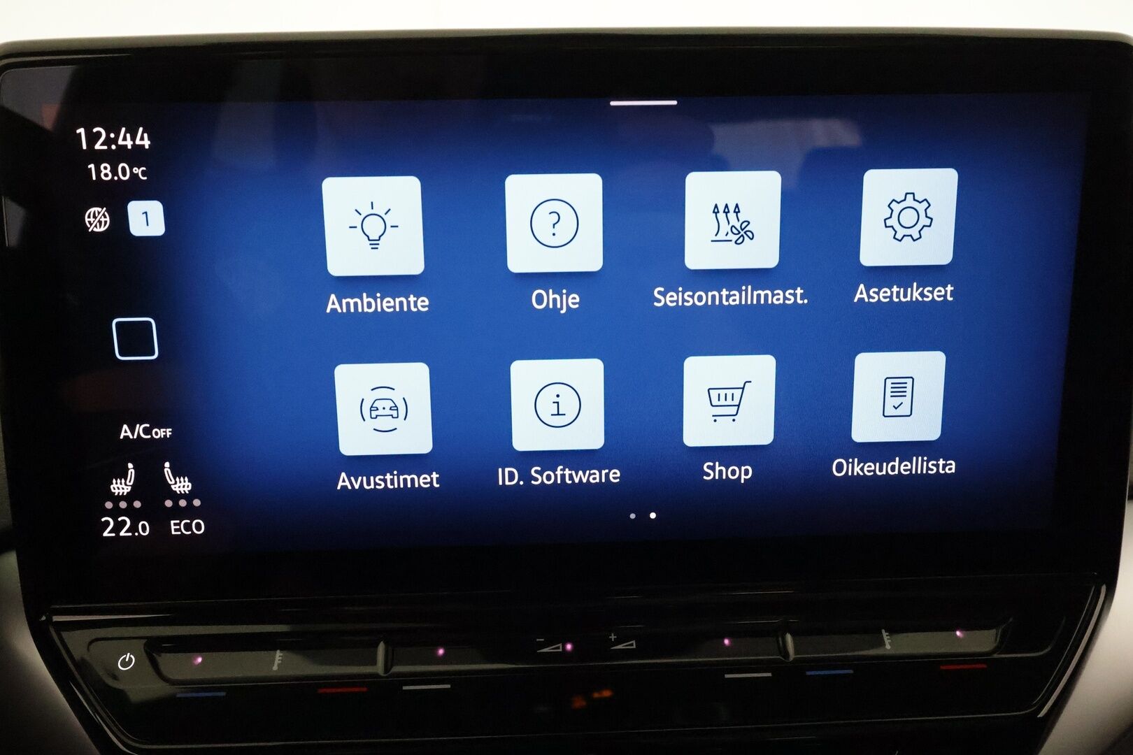 VOLKSWAGEN ID.4 2021 Pro Performance 1ST MAX **Lämpöpumppu / ACC / Matrix / Lasikatto / Koukku / 360° / Hierovat Sportpenkit Muistilla** - Akku kuntotarkastettu **HUIPPU KAMOILLA**
