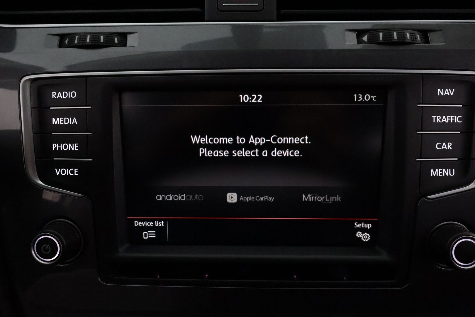 VOLKSWAGEN GOLF 2016 Variant Alltrack 1,8 TSI 132 kW 4MOTION DSG **ACC / Koukku / Navi / KeylessGo / Webasto / P.tutkat** - Kahdet renkaat aluvanteilla