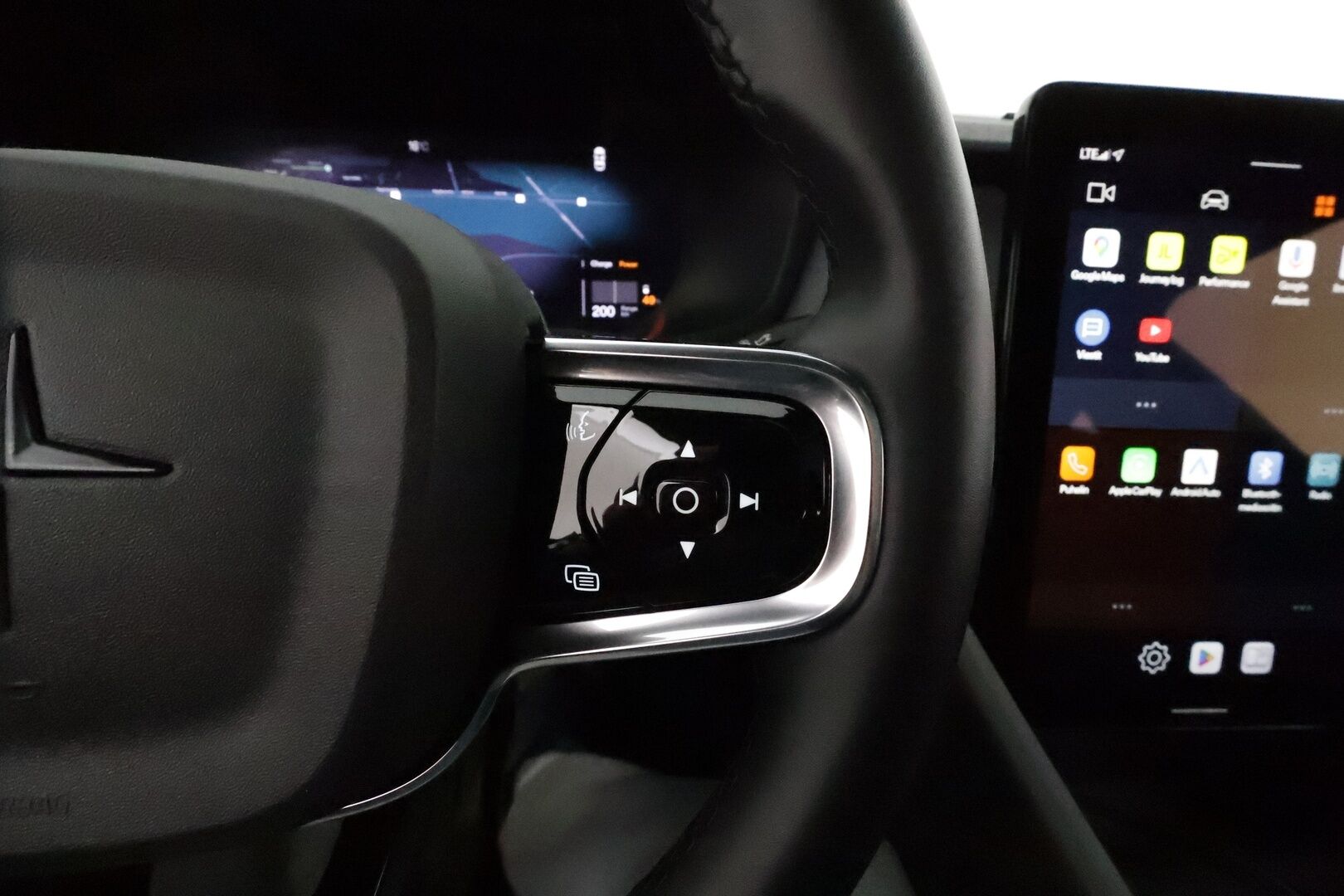 POLESTAR 2 2023 Long Range Single Motor, 170kW, 78kWh **ACC / H&K / ILP / 360° / Muistipenkki / LED / BLIS / Lasikatto** - Akku kuntotarkastettu 