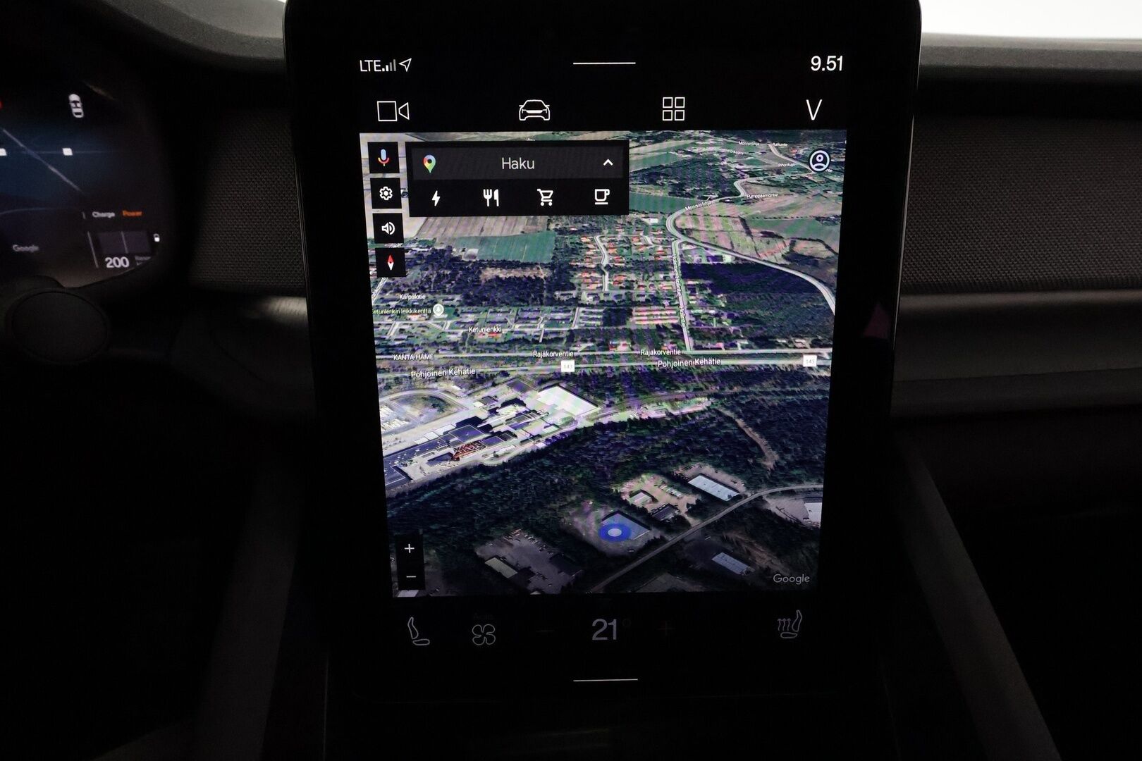 POLESTAR 2 2023 Long Range Single Motor, 170kW, 78kWh **ACC / H&K / ILP / 360° / Muistipenkki / LED / BLIS / Lasikatto** - Akku kuntotarkastettu / Huippu varusteet / Laatuauto - Osta nyt, maksa vasta ensi vuonna