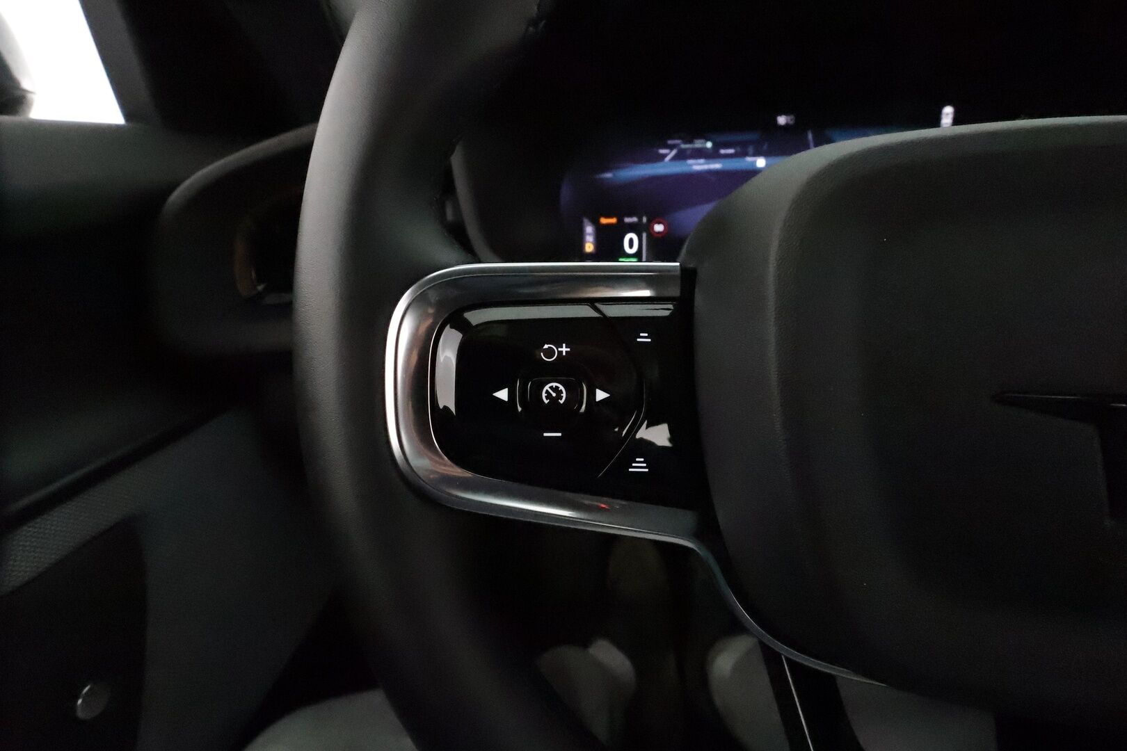 POLESTAR 2 2023 Long Range Single Motor, 170kW, 78kWh **ACC / H&K / ILP / 360° / Muistipenkki / LED / BLIS / Lasikatto** - Akku kuntotarkastettu 