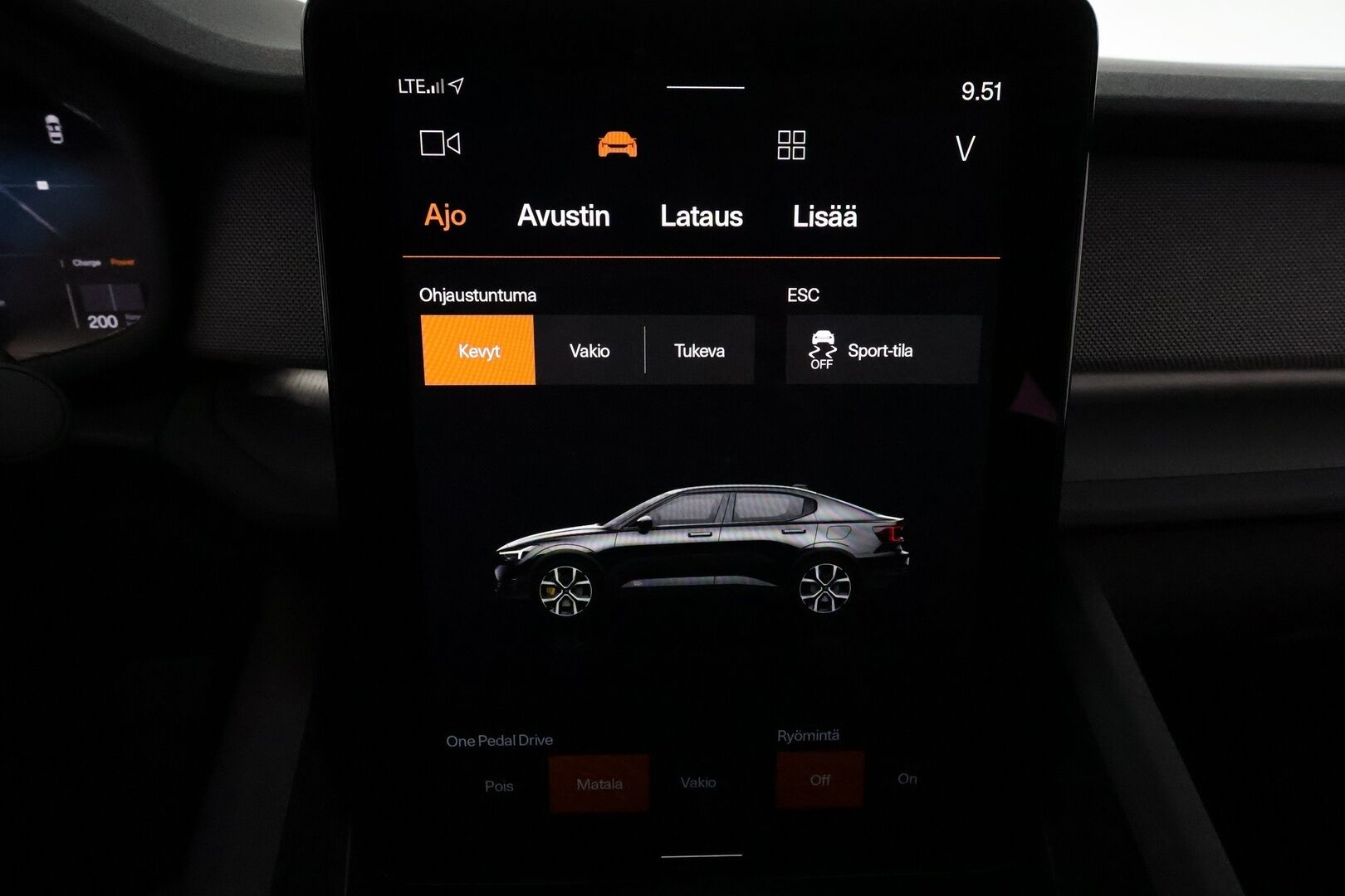 POLESTAR 2 2023 Long Range Single Motor, 170kW, 78kWh **ACC / H&K / ILP / 360° / Muistipenkki / LED / BLIS / Lasikatto** - Akku kuntotarkastettu / Huippu varusteet / Laatuauto - Osta nyt, maksa vasta ensi vuonna