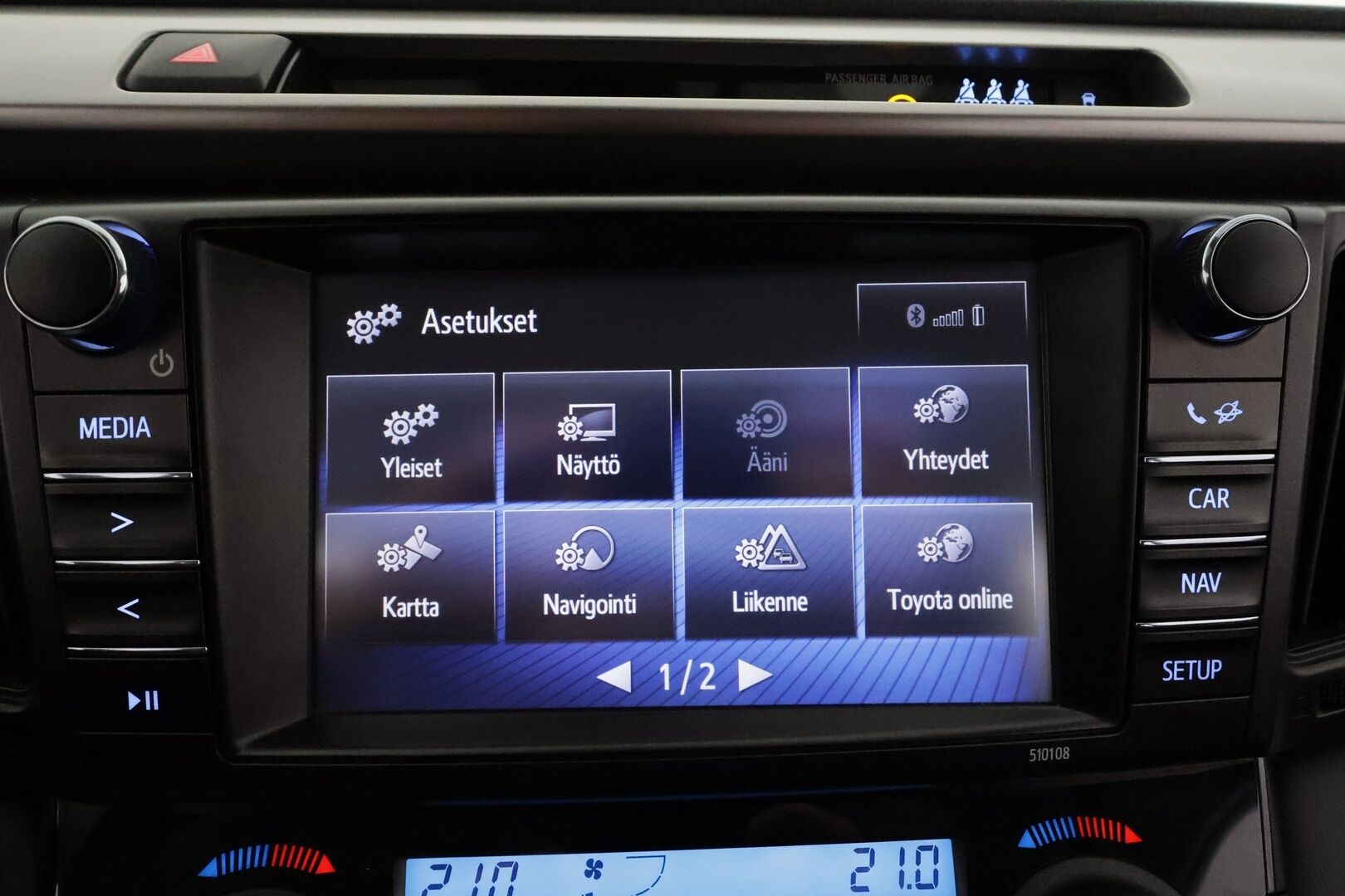 TOYOTA RAV4 2016 2,5 Hybrid AWD Active * Adapt.Vakkari / Peruutuskamera / Sähköluukku / Navi / Juuri tullut Tampereelle! - Kahdet Renkaat / Merkkihuollettu!