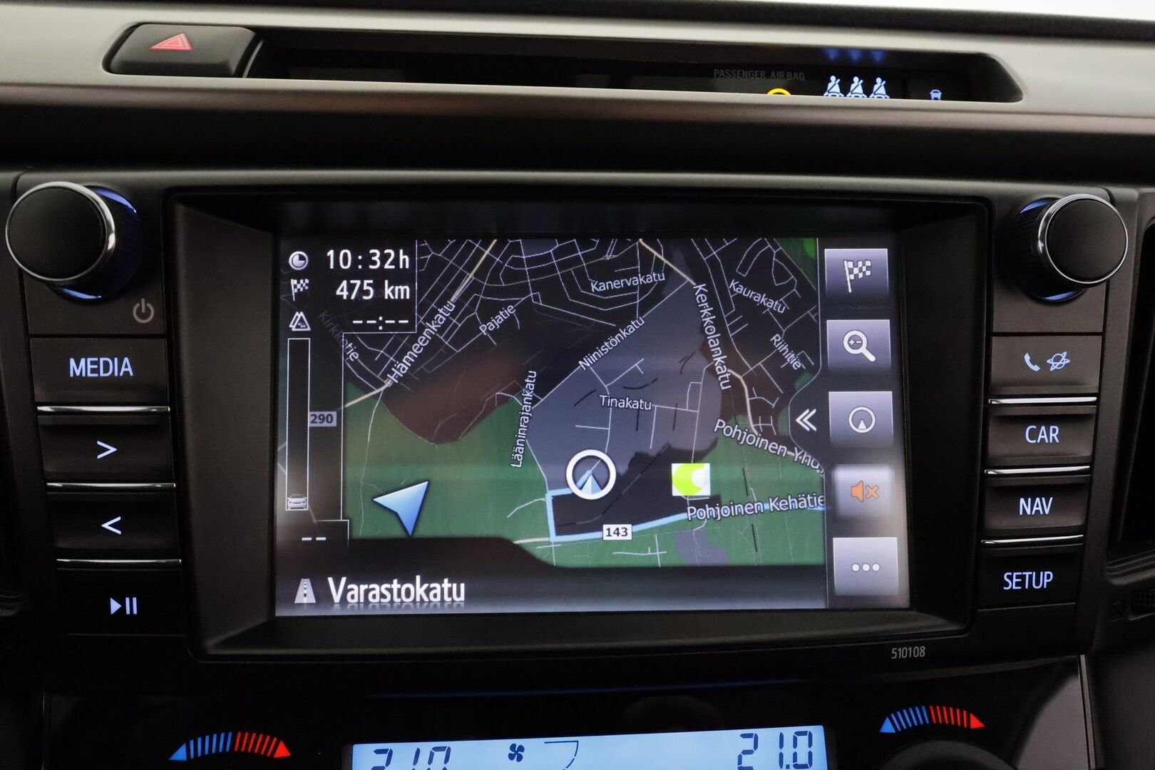 TOYOTA RAV4 2016 2,5 Hybrid AWD Active * Adapt.Vakkari / Peruutuskamera / Sähköluukku / Navi / Juuri tullut Tampereelle! - Kahdet Renkaat / Merkkihuollettu!