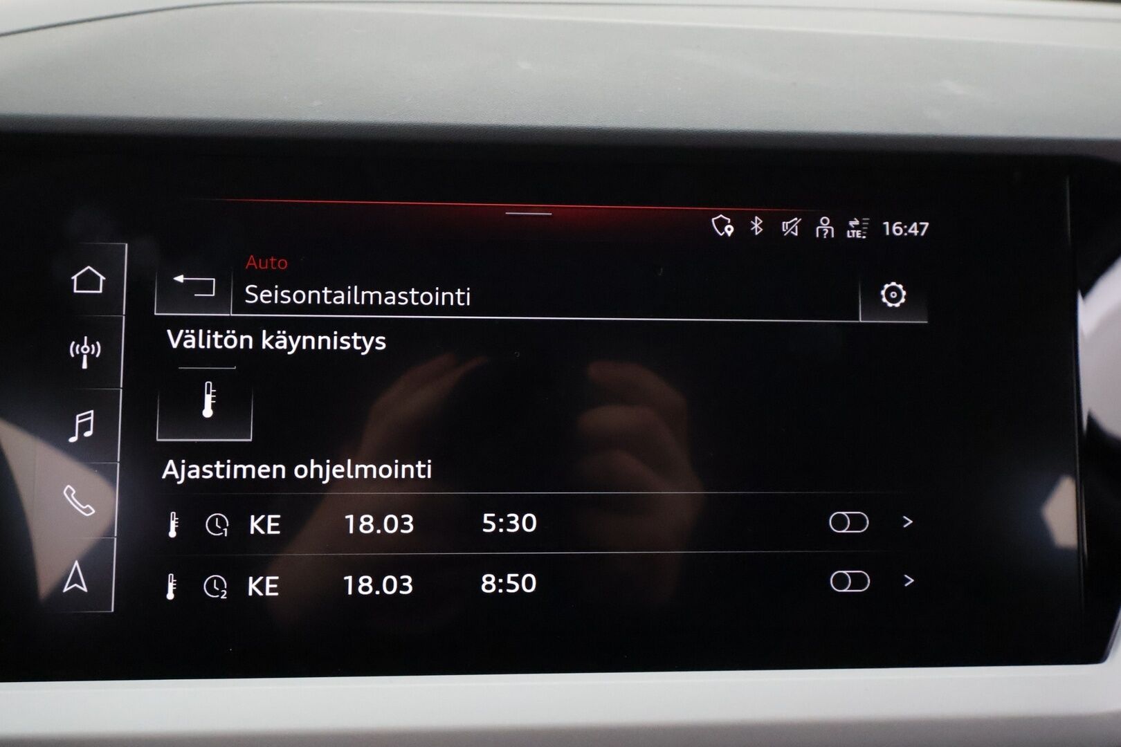 AUDI Q4 E-TRON 2023 50 Quattro Proline * ILP / ACC / Koukku / Matrix-LED / 360-Kamera  / Sporttipenkit * - Kahdet Renkaat