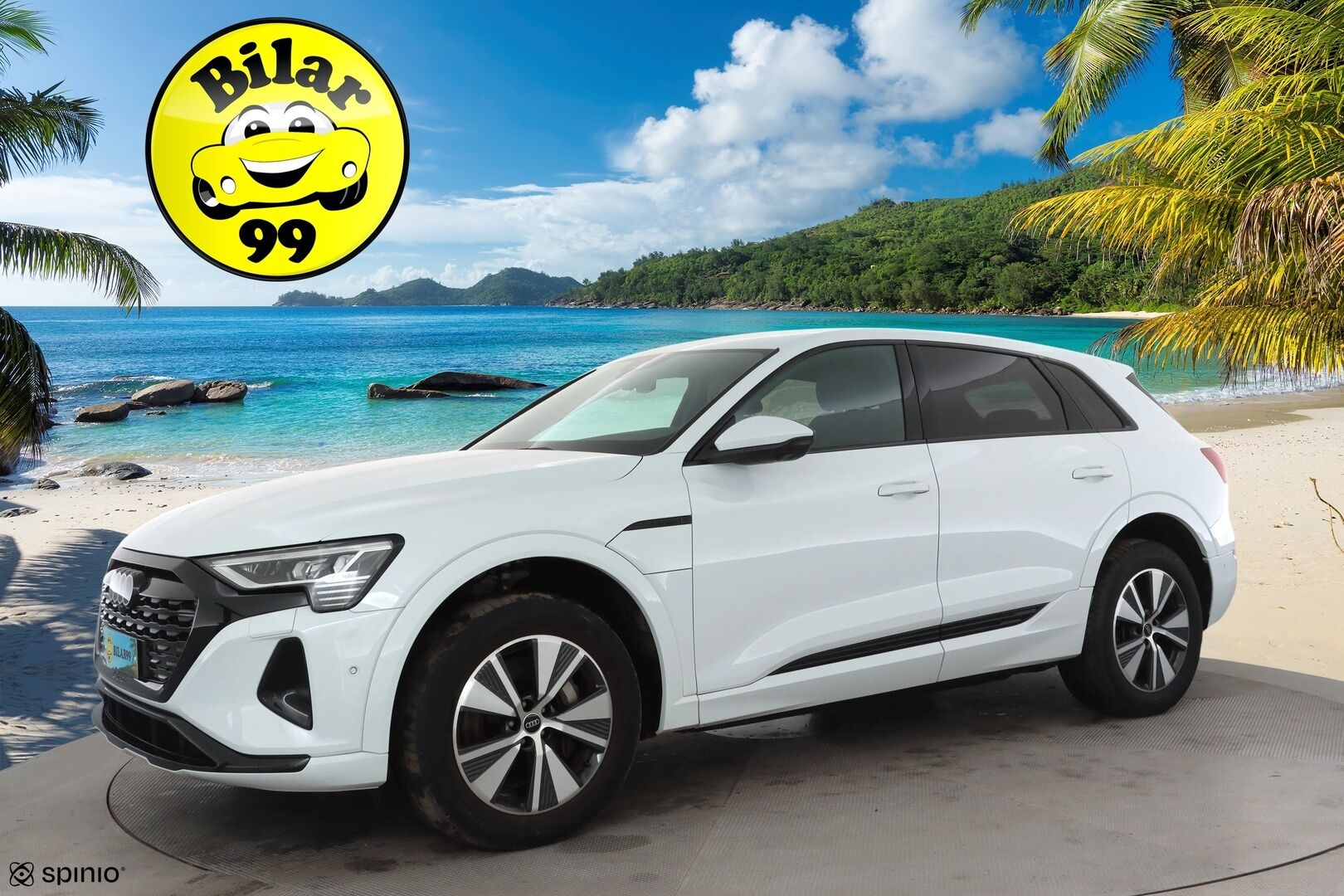 AUDI Q8 E-TRON 2024 55 quattro Progress * Koukku / ACC / LED / 360 / B&O / Sportpenkki Muistilla / HUD * - Merkkihuollot / Akku kuntotarkastettu / Kahdet renkaat aluvanteilla - HULLUT AVAJAISHULINAT KORKOTARJOUS 3,29 %