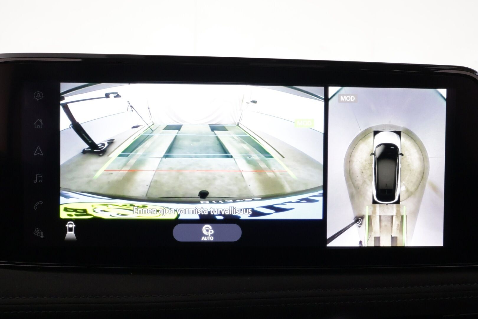 NISSAN ARIYA 2023 87kWh Evolve e-4ORCE * Panorama / Koukku / Bose / ACC / 360 / Ilmastoitu Muistipenkki / Kaistavahti / Navi / Keyless * - Merkkihuollot / Akku kuntotarkastettu SoH 98,4% / Kahdet renkaat aluvanteilla - HULLUT AVAJAISHULINAT KORKOTARJOUS 3,29 %