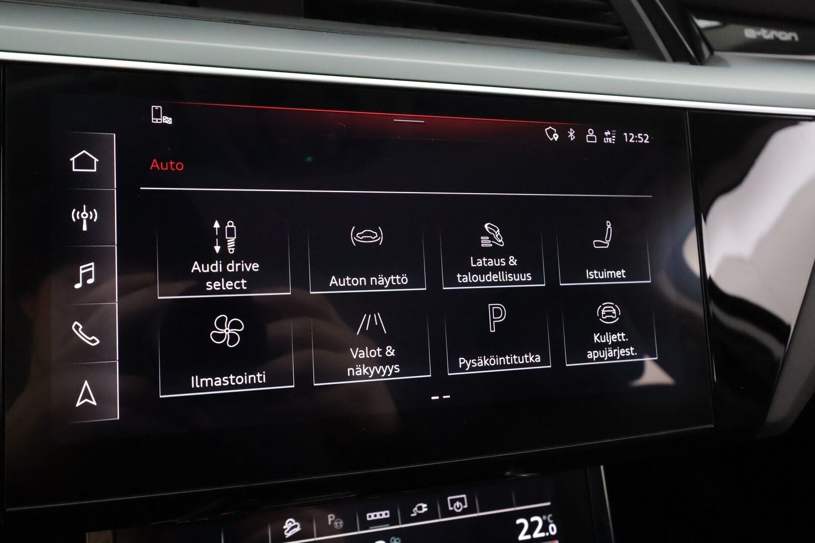 AUDI E-TRON 2021 50 Quattro Proline * ACC / Akkukäyttöinen Lisälämmitin / Muistipenkki / P.Kamera / LED / Apple&Android * - Koti & Kauppalaturi / Kahdet Renkaat
