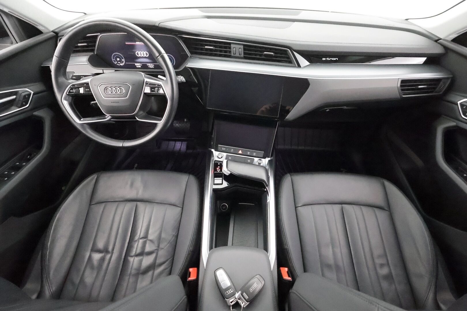 AUDI E-TRON 2021 50 Quattro Proline * ACC / Akkukäyttöinen Lisälämmitin / Muistipenkki / P.Kamera / LED / Apple&Android * - Koti & Kauppalaturi / Kahdet Renkaat