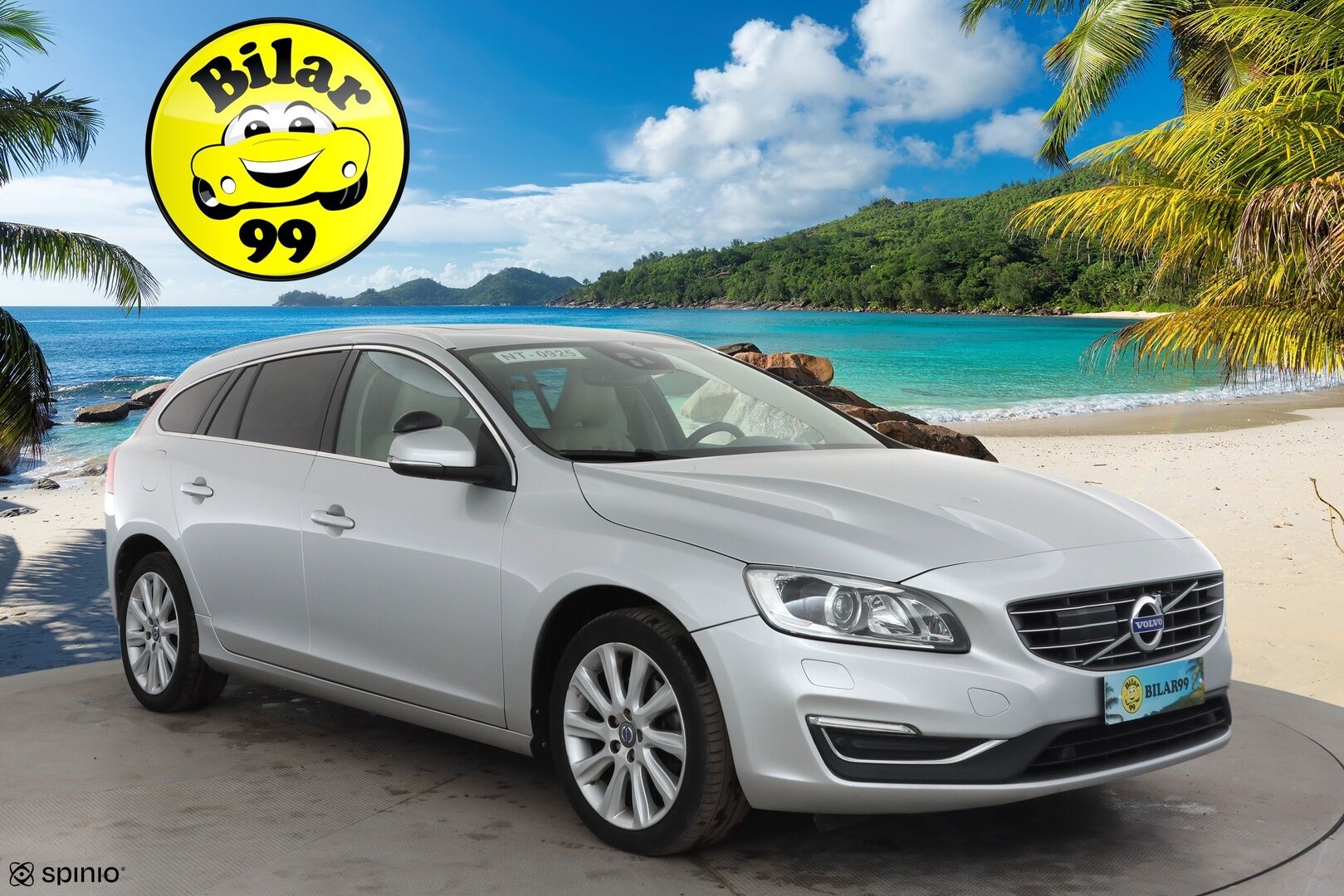 Volvo V60 2018 D3 Classic Summum aut. * ACC / Webasto / Kattoluukku / Muistipenkki / Harman&Kardon / P.kamera * - Hienot varusteet! / Pienet kilometrit / Ei Adblue! - HULLUT AVAJAISHULINAT KORKOTARJOUS 3,29 %