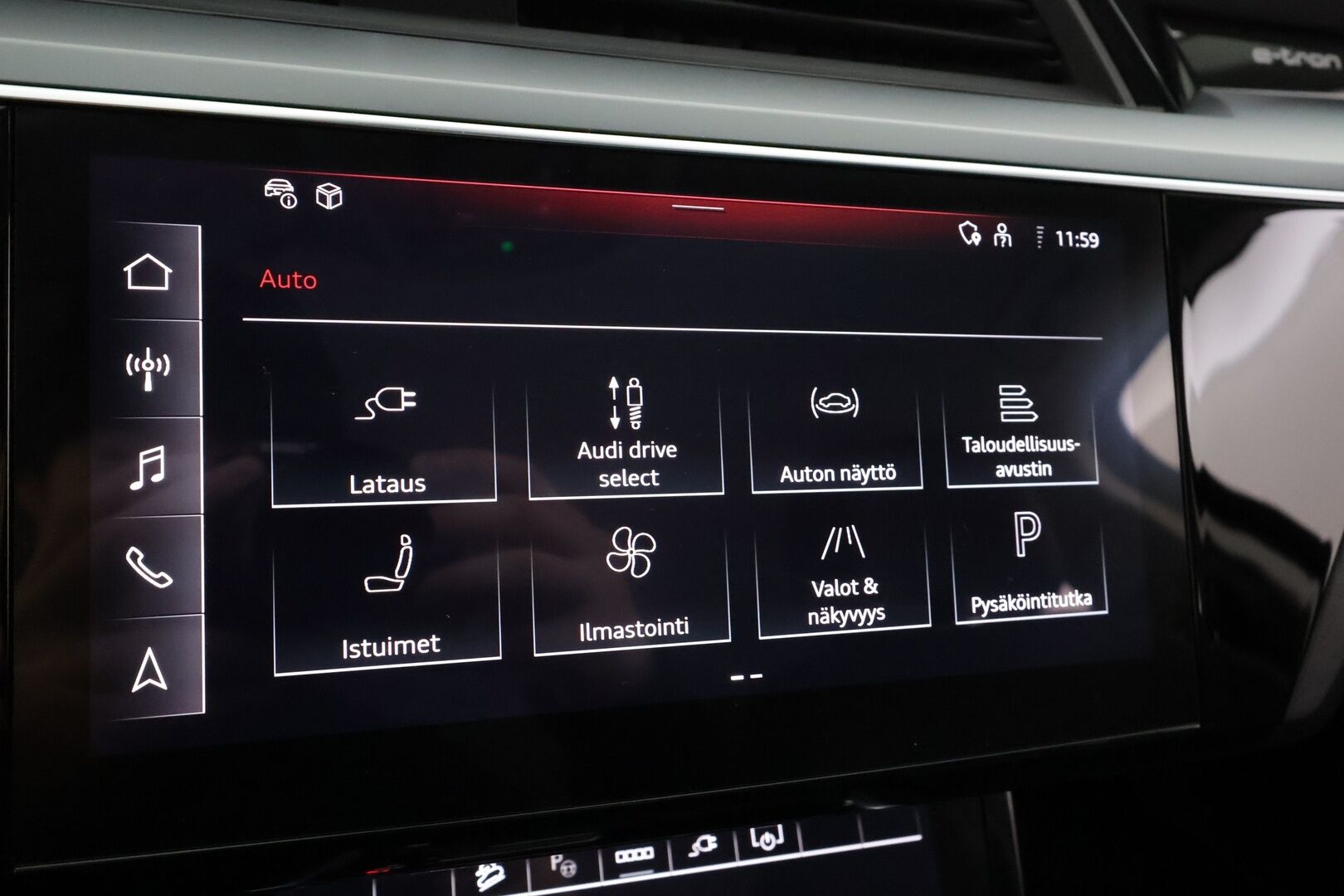 AUDI Q8 E-TRON 2024 50 Quattro - Muistinahat | ACC | Ilma-alusta | Facelift | Lisälämm. | P.Kamera | Navi | LED | ALV | Keylessgo | Audi virtual Cockpit |