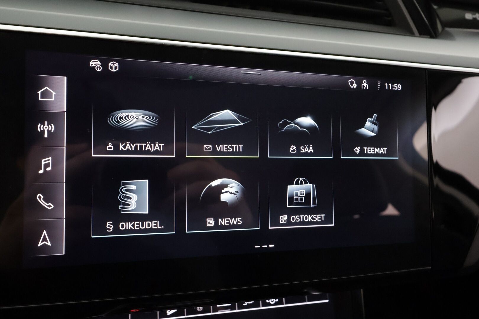 AUDI Q8 E-TRON 2024 50 Quattro - Muistinahat | ACC | Ilma-alusta | Facelift | Lisälämm. | P.Kamera | Navi | LED | ALV | Keylessgo | Audi virtual Cockpit |