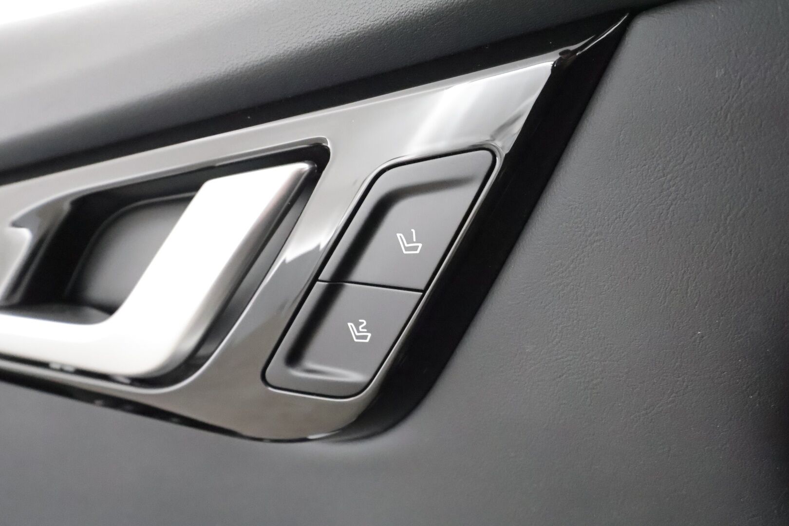 KIA EV6 2023 GT-Line AWD 77 kWh 325 hv * ACC / ILP / Meridian / 360° / Muistipenkki / HUD / Adapt.LED / Ilmastoidut penkit * - Merkkihuollettu