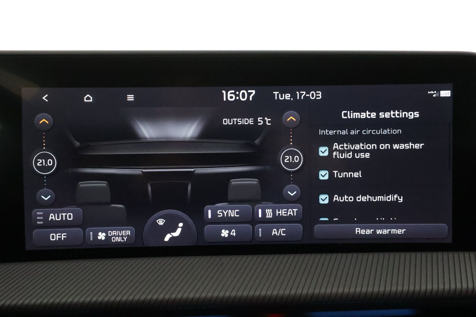 KIA EV6 2023 GT-Line AWD 77 kWh 325 hv * ACC / ILP / Meridian / 360° / Muistipenkki / HUD / Adapt.LED / Ilmastoidut penkit * - Merkkihuollettu