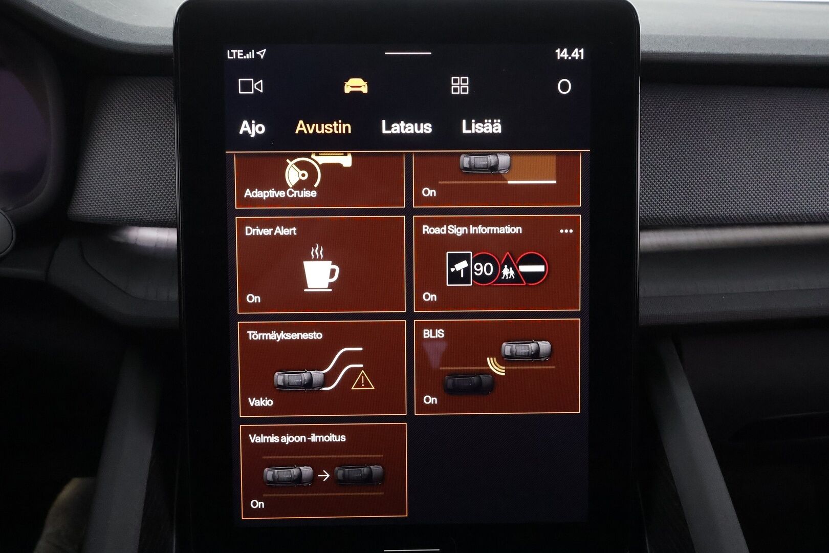 POLESTAR 2 2023 Long Range Dual Motor, 300kW * ILP / Lasikatto / ACC / LED / 360 / H&K / Sportpenkki Muistilla * - 2x Latauskaapelit