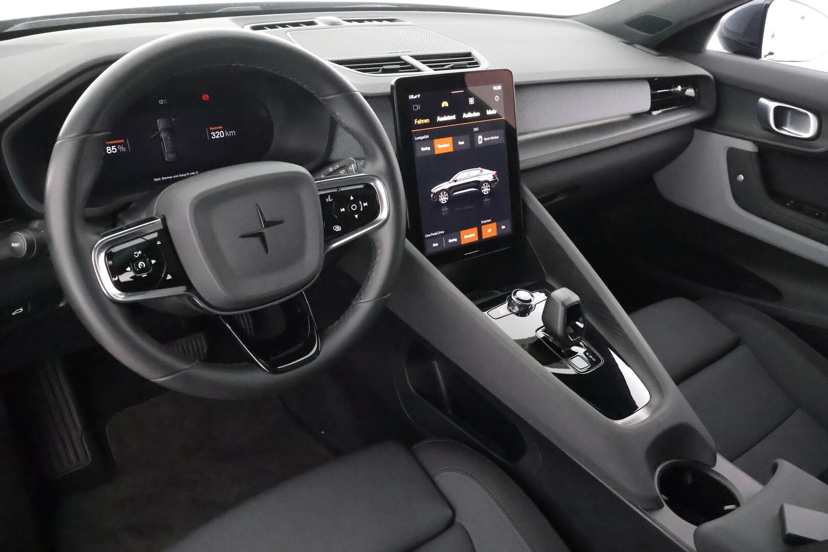 POLESTAR 2 2023 Long Range Dual Motor, 300kW * ILP / Lasikatto / ACC / LED / 360 / H&K / Sportpenkki Muistilla * - 2x Latauskaapelit