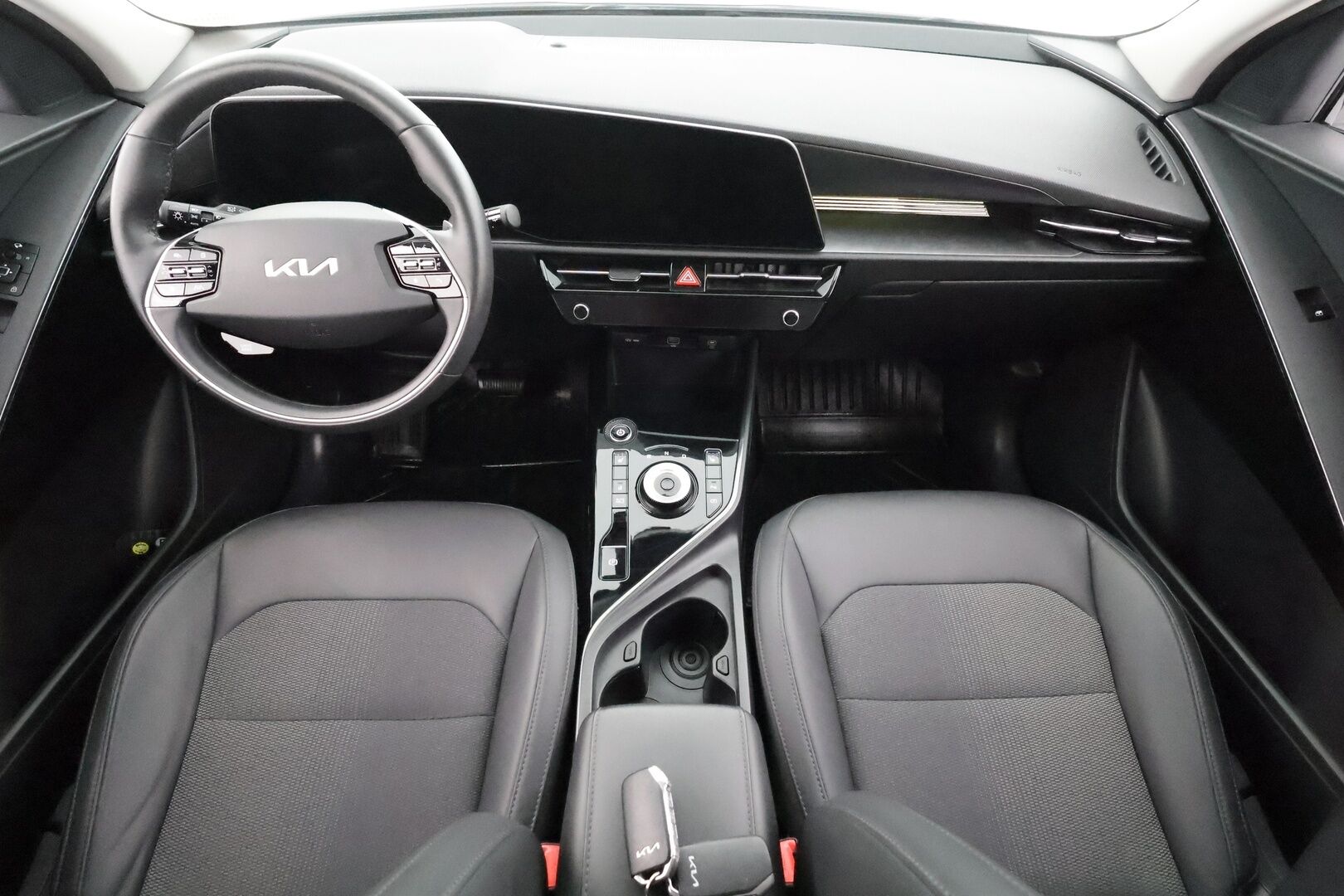 KIA NIRO 2023 64,8kWh Vision * ACC / P.kamera / ILP / Navi / Puolinahat / Keyless / Ratinlämmitin * - Akku kuntotarkastettu SoH 97,1%