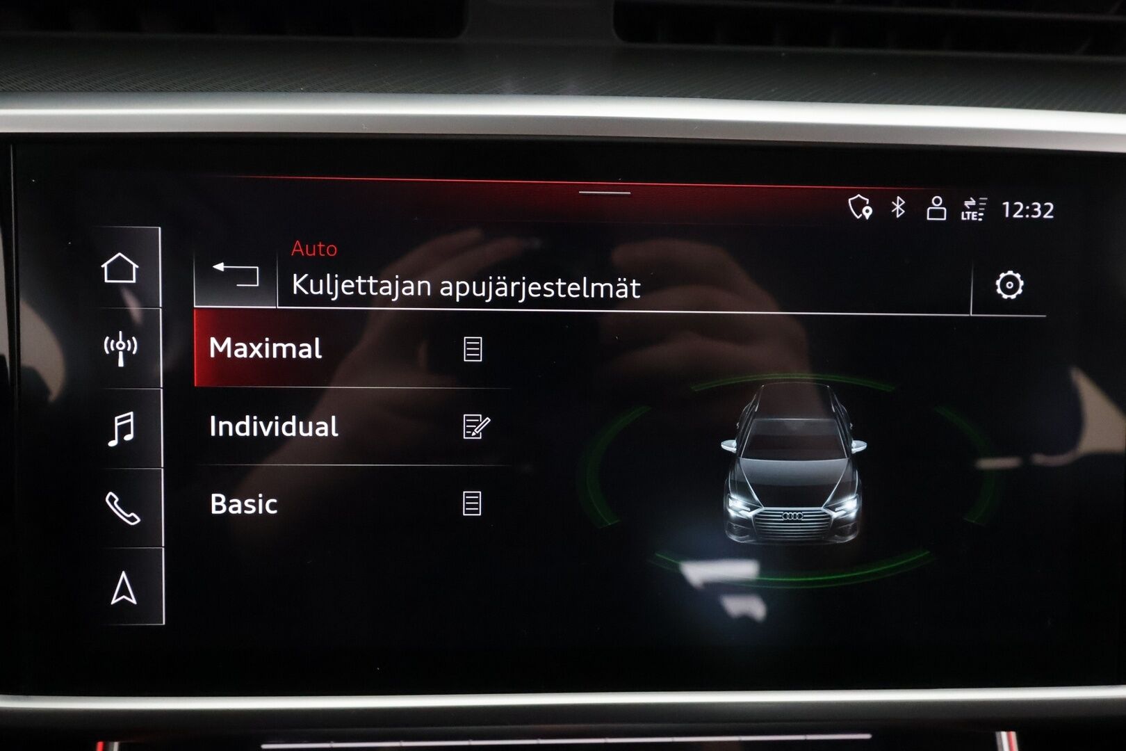 AUDI A6 2023 Avant 50 TFSI e quattro - ACC | Koukku | P.kamera | Sporttipenkit | LED | Keyless | Apple&Android | SoH 92.3% | Merkkihuollettu | Kahdet renkaat vanteineen