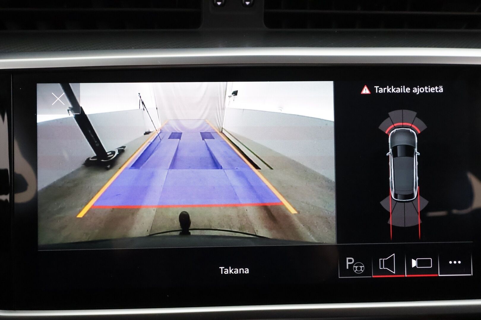 AUDI A6 2023 Avant 50 TFSI e quattro * ACC/  Koukku / P.kamera / Sporttipenkit /  LED / Keyless / Apple&Android * - SoH 92.3% / Merkkihuollettu / Kahdet renkaat vanteineen