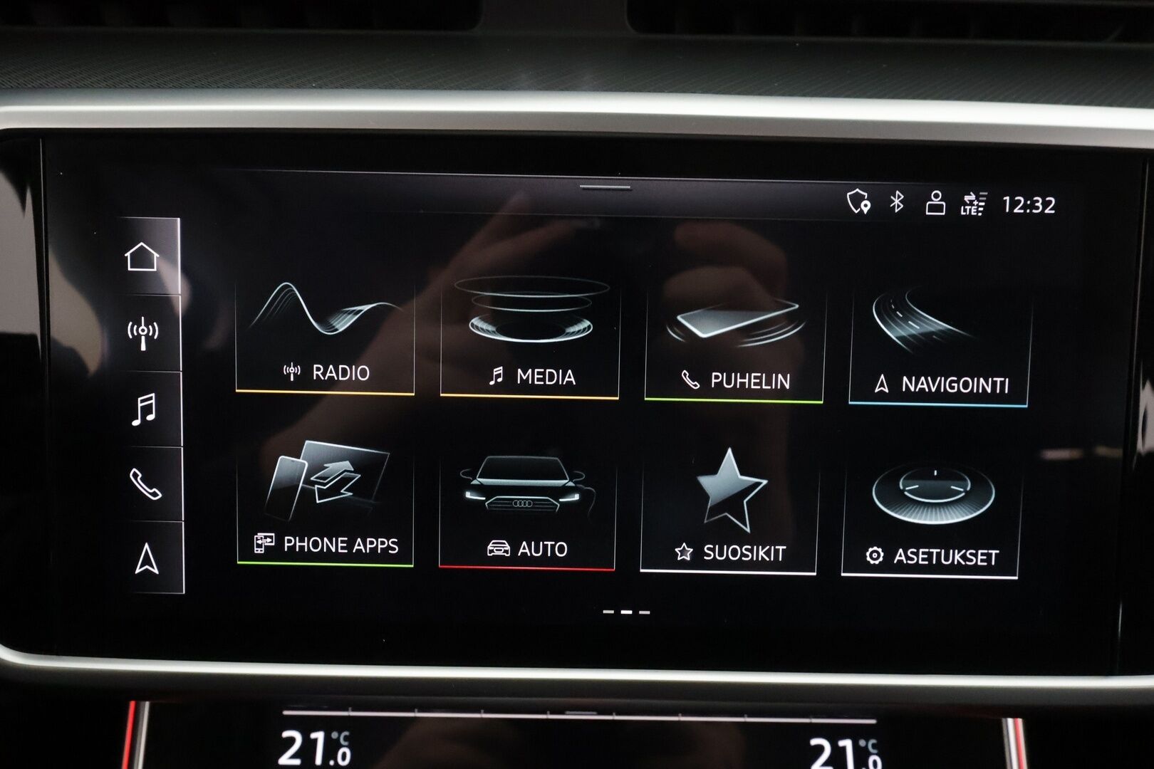 AUDI A6 2023 Avant 50 TFSI e quattro - ACC | Koukku | P.kamera | Sporttipenkit | LED | Keyless | Apple&Android | SoH 92.3% | Merkkihuollettu | Kahdet renkaat vanteineen