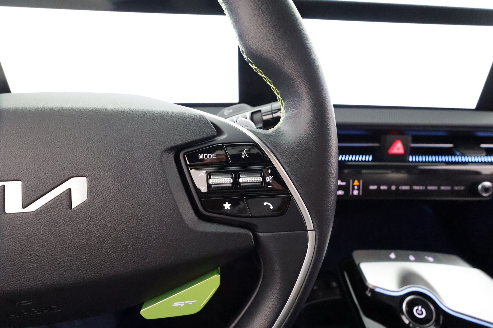 KIA EV6 2024 GT AWD 77 kWh 585 hv * ACC / HUD / Meridian / ILP / Adapt.LED / 360° / Keyless / Sporttipenkit * - Merkkihuollettu