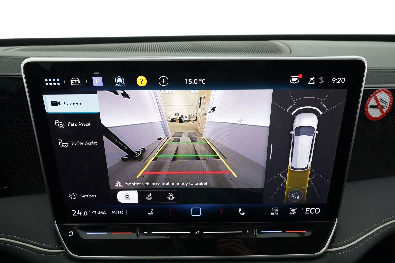 VOLKSWAGEN PASSAT 2025 Variant Comfort 1,5 eTSI 150 kW DSG * HUD / Koukku / ACC / P.Kamera / LED / Hierovat Sportpenkit * - Akku kuntotarkastettu / Merkkihuollettu / 2x Latauskaapelit