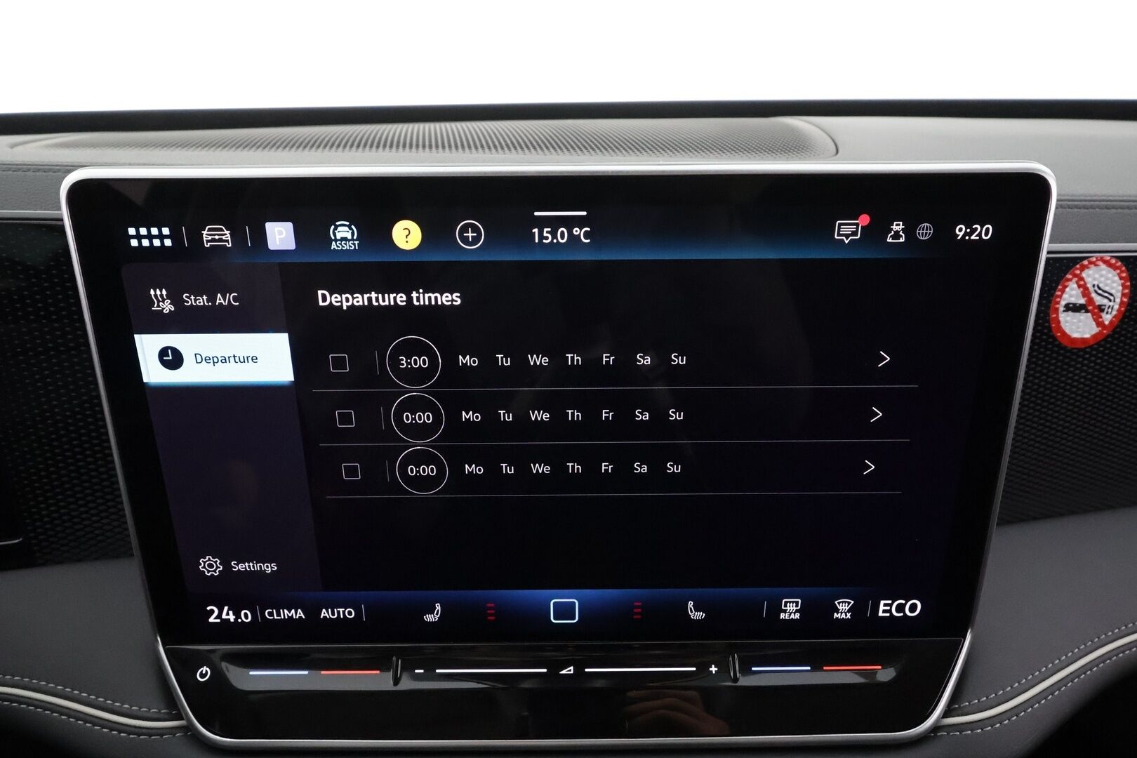 VOLKSWAGEN PASSAT 2025 Variant Comfort 1,5 eTSI 150 kW DSG * HUD / Koukku / ACC / P.Kamera / LED / Hierovat Sportpenkit * - Akku kuntotarkastettu / Merkkihuollettu / 2x Latauskaapelit