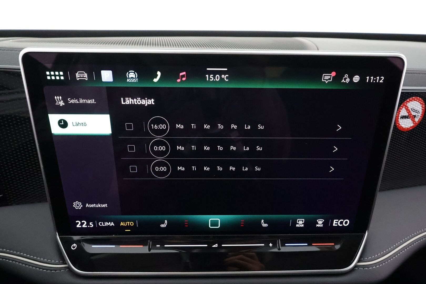 VOLKSWAGEN PASSAT 2025 Business 1.5 electric/TSI eHybrid 150kW 6-speed DSG * ACC / Akkukäyttöinen Lisälämmitin / Koukku / HUD / Matrix-LED * - Merkkihuollettu / Akku kuntotarkastettu