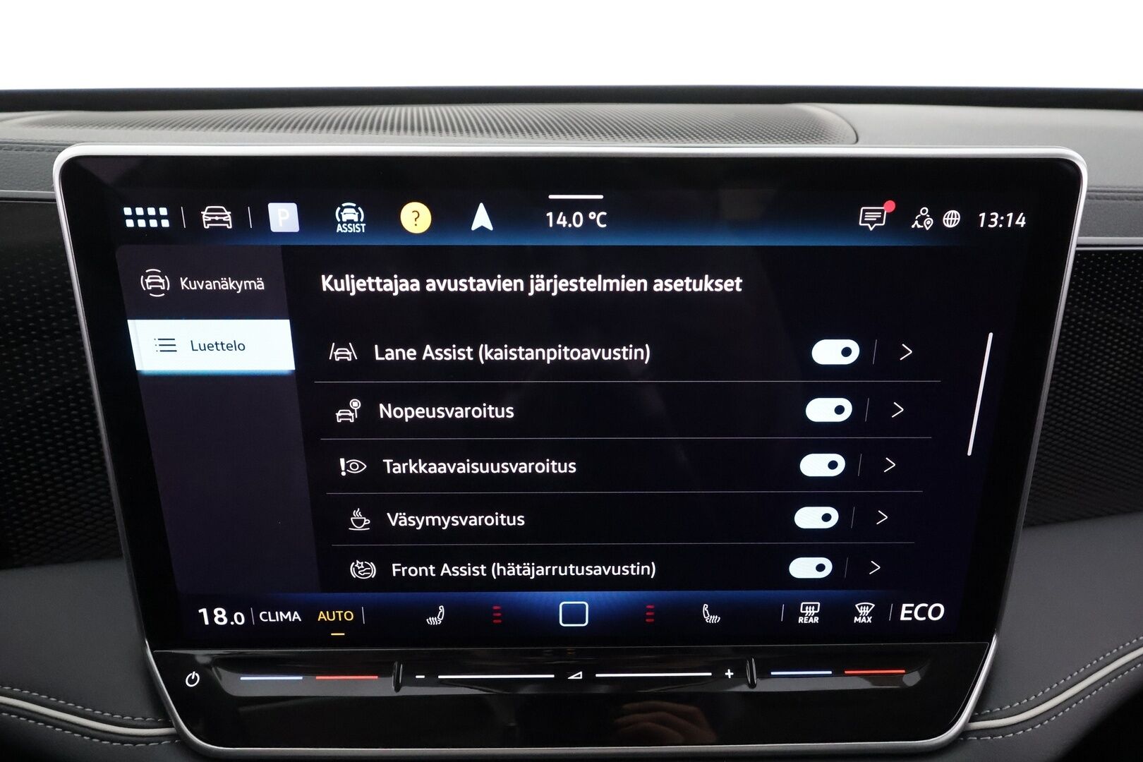 VOLKSWAGEN PASSAT 2025 Business 1.5 electric/TSI eHybrid 150kW 6-speed DSG * ACC / Koukku / Akkukäyttöinen lämmitin / Hierovat sporttipenkit * - Merkkihuollettu / Koti & Kauppalaturi