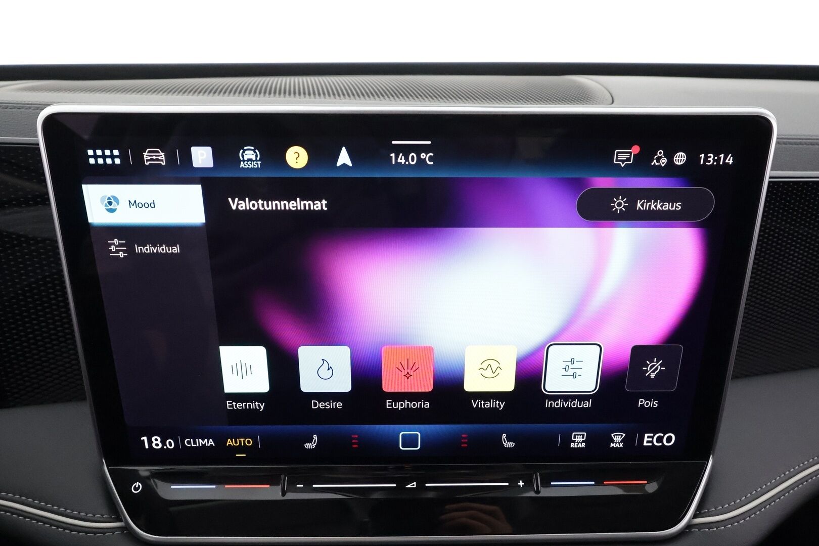 VOLKSWAGEN PASSAT 2025 Business 1.5 electric/TSI eHybrid 150kW 6-speed DSG * ACC / Koukku / Akkukäyttöinen lämmitin / Hierovat sporttipenkit * - Merkkihuollettu / Koti & Kauppalaturi