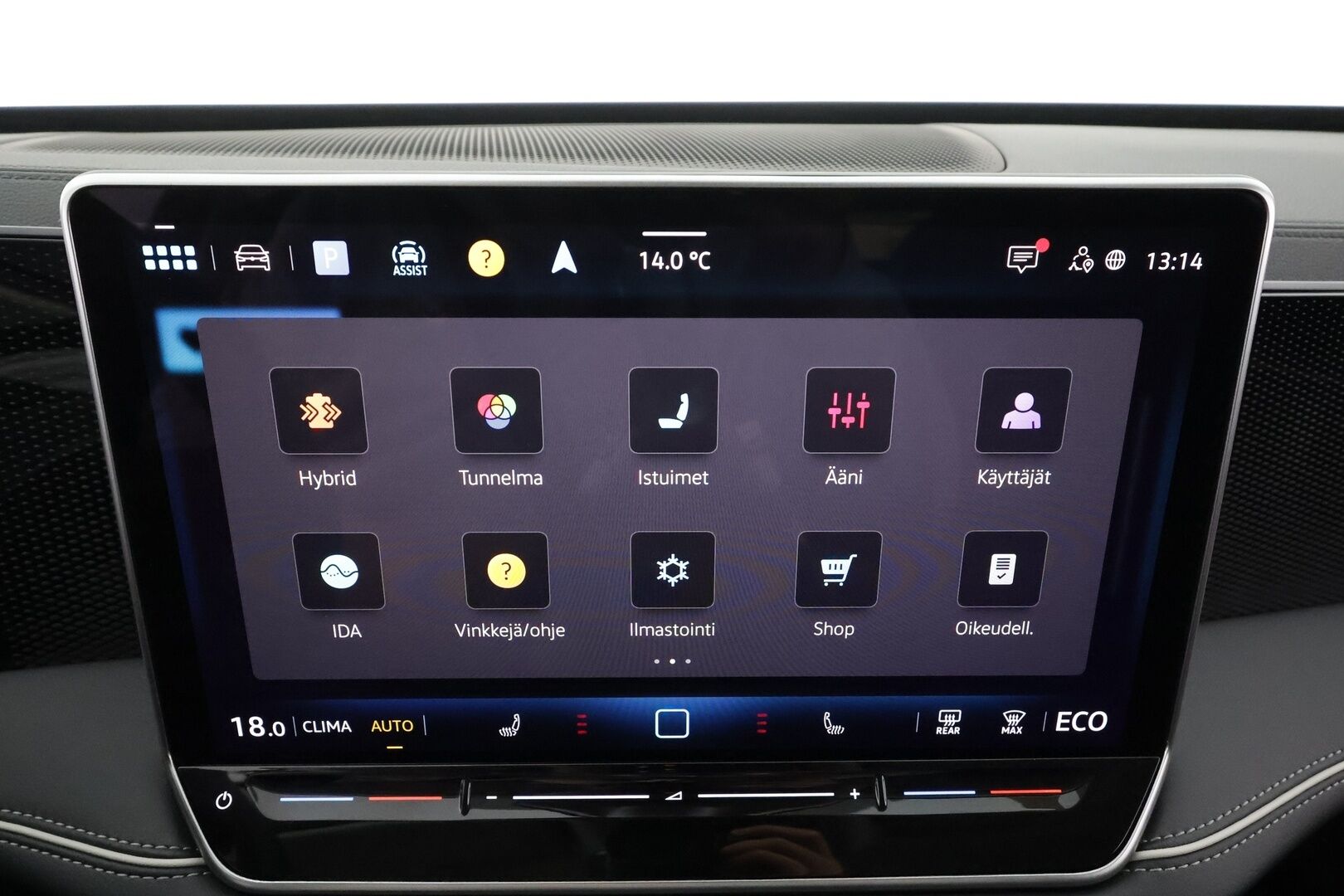 VOLKSWAGEN PASSAT 2025 Business 1.5 electric/TSI eHybrid 150kW 6-speed DSG * ACC / Koukku / Akkukäyttöinen lämmitin / Hierovat sporttipenkit * - Merkkihuollettu / Koti & Kauppalaturi