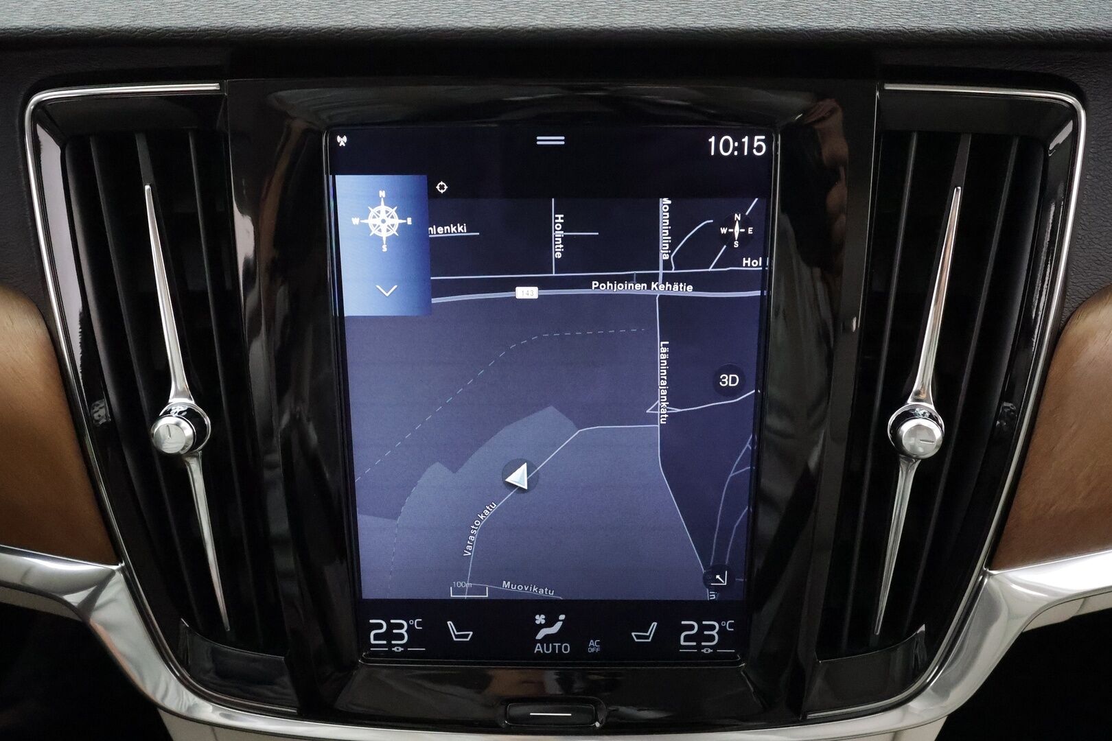 Volvo V90 2017 D4 AWD Inscription aut * ACC / 360° / Webasto / Koukku / Muistipenkit / Full LED / BLIS / Vaaleat nahat / Keyless * - Kahdet renkaat aluvanteilla / Merkkihuollettu / Huippuvarusteet - HULLUT AVAJAISHULINAT KORKOTARJOUS 3,29 %