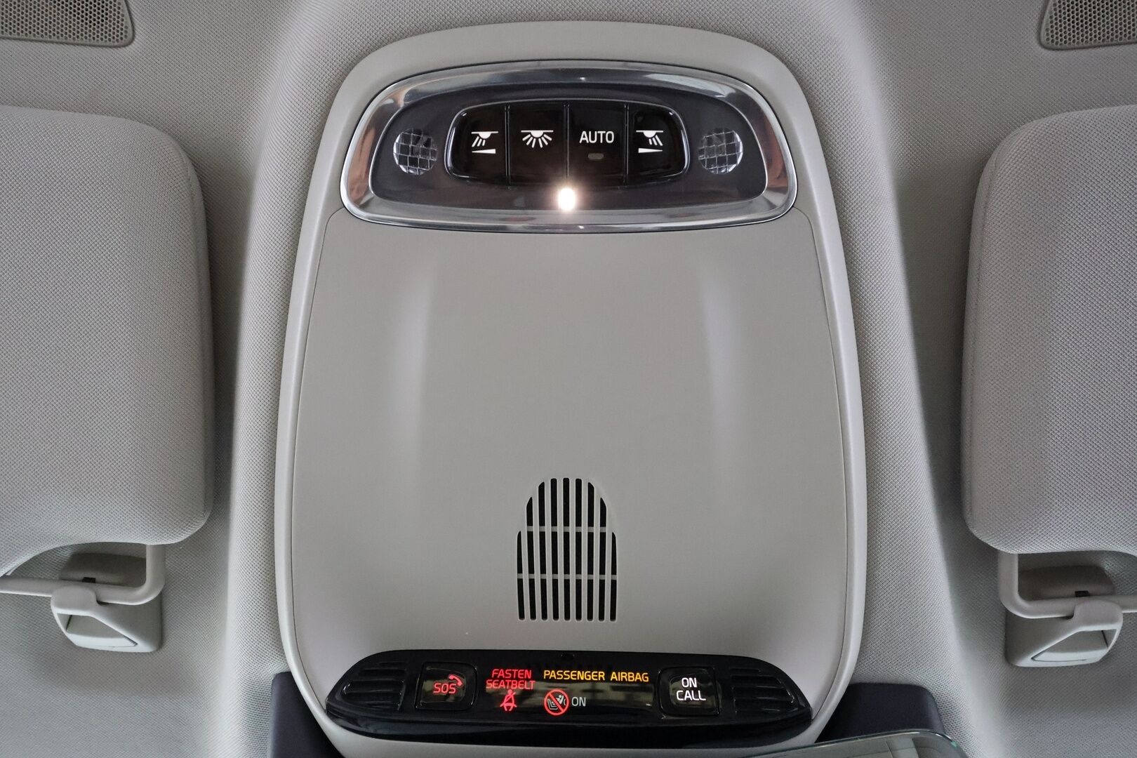 Volvo V90 2017 D4 AWD Inscription aut * ACC / 360° / Webasto / Koukku / Muistipenkit / Full LED / BLIS / Vaaleat nahat / Keyless * - Kahdet renkaat aluvanteilla / Merkkihuollettu / Huippuvarusteet - HULLUT AVAJAISHULINAT KORKOTARJOUS 3,29 %