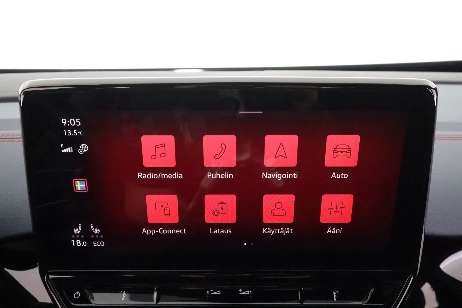 VOLKSWAGEN ID.4 2022 GTX Dual Motor AWD * ILP / ACC / P.kamera / Matrix-LED / Navi / Kaistavahti / Keyless * - Kahdet renkaat aluvanteilla / Merkkihuollot