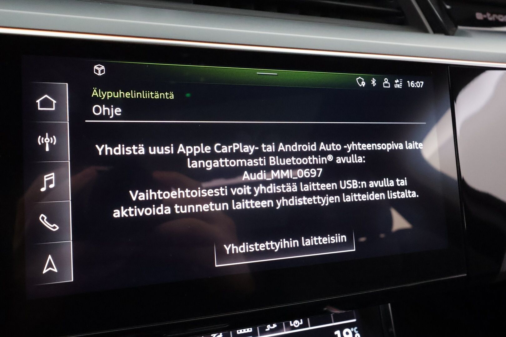 AUDI E-TRON 2023 55 Quattro 503hv * ACC / Akkukäyttöinen lisälämmitin / Koukku / Panorama / 360-kamera / Muistinahat / Matrix-LED / Keyless * - Koti & Kauppalaturi