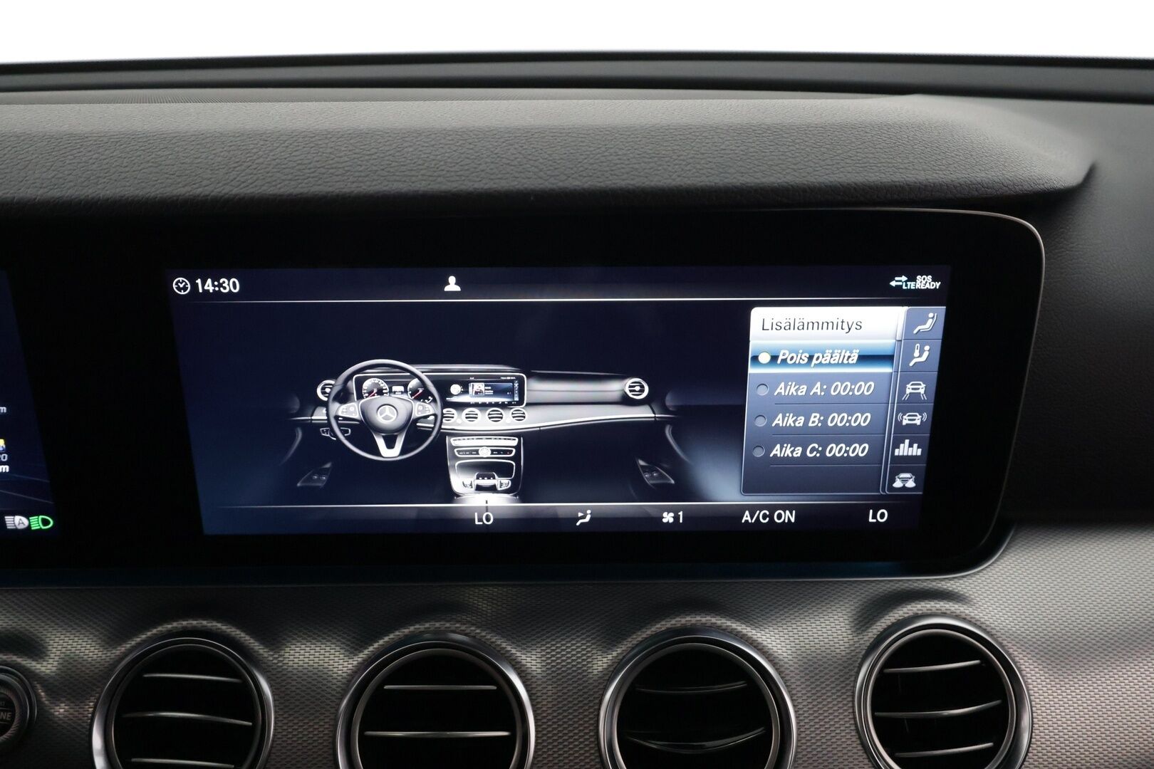 MERCEDES-BENZ E 2019 220 d 4MATIC AMG 9G-Tronic * Distronic+ / Webasto / Koukku / Multibeam-LED / 360-Kamera / Muistipenkit / Apple&Android * - Kahdet Renkaat - HULLUT AVAJAISHULINAT KORKOTARJOUS 3,29 %