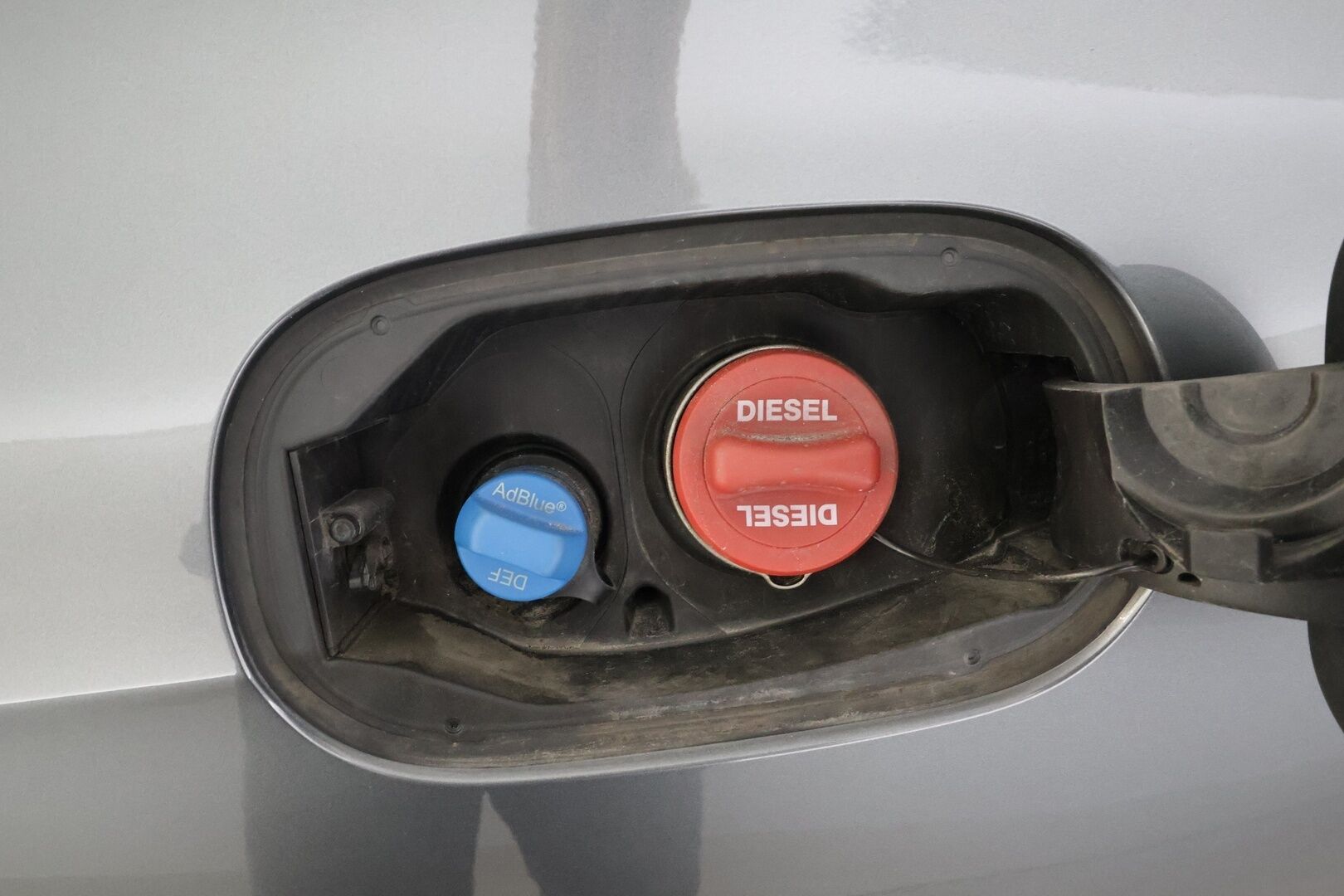 MERCEDES-BENZ E 2019 220 d 4MATIC AMG 9G-Tronic * Distronic+ / Webasto / Koukku / Multibeam-LED / 360-Kamera / Muistipenkit / Apple&Android * - Kahdet Renkaat - HULLUT AVAJAISHULINAT KORKOTARJOUS 3,29 %