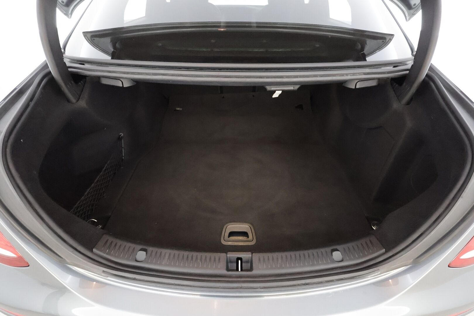 MERCEDES-BENZ E 2019 220 d 4MATIC AMG 9G-Tronic * Distronic+ / Webasto / Koukku / Multibeam-LED / 360-Kamera / Muistipenkit / Apple&Android * - Kahdet Renkaat - HULLUT AVAJAISHULINAT KORKOTARJOUS 3,29 %