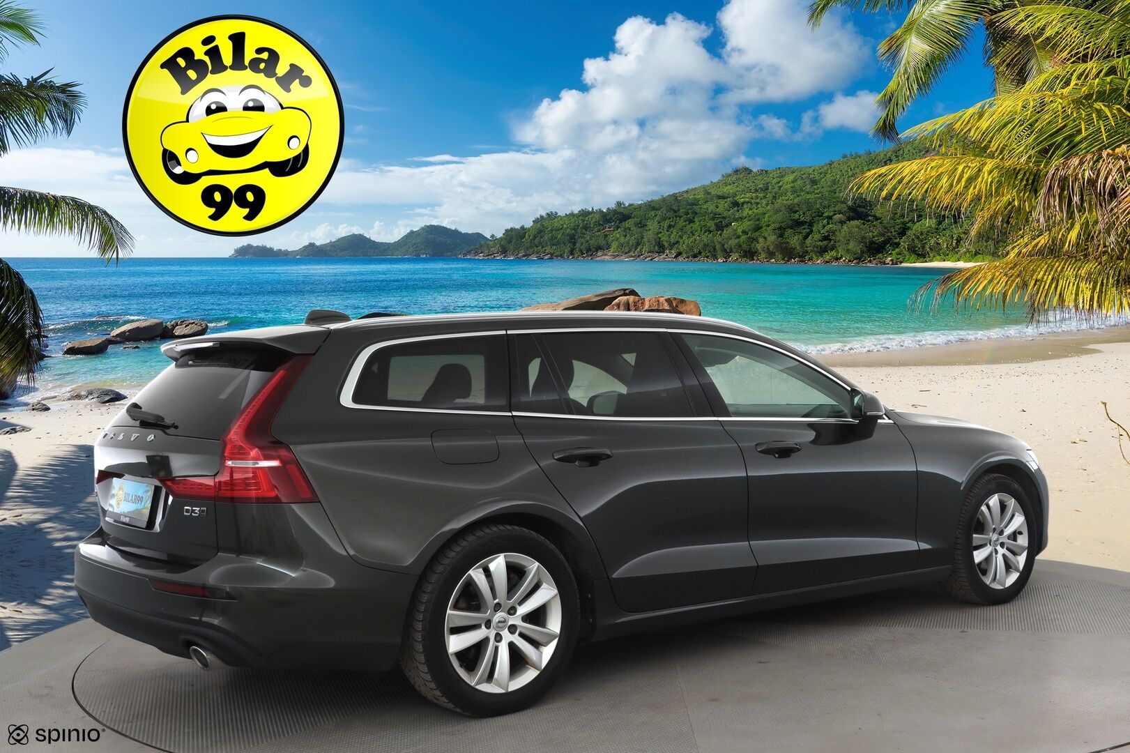 Volvo V60 2019 D3 AWD Momentum aut. * ACC / Koukku / Webasto / P.kamera / Full LED / Navi / Keyless / Puolinahat * - Kahdet renkaat aluvanteilla