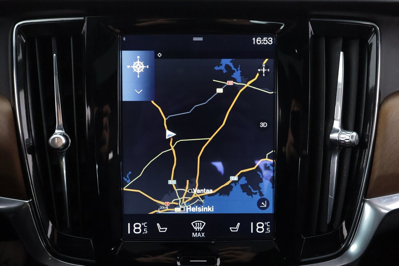 Volvo S90 2017 D5 AWD Inscription aut. * ACC / B&W / HUD / 360° / Webasto / Kattoluukku / Styling Kit / Muistinahat / Full LED / BLIS * - Ilman AD-Blue järjestelmää / Kahdet renkaat aluvanteilla / Supervarusteet - HULLUT AVAJAISHULINAT KORKOTARJOUS 3,29 %