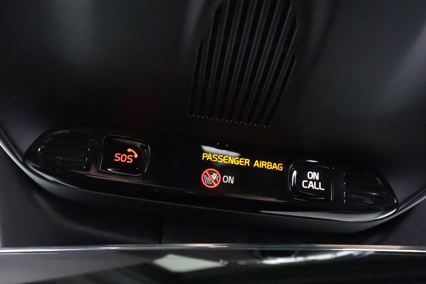 Volvo S90 2017 D5 AWD Inscription aut. * ACC / B&W / HUD / 360° / Webasto / Kattoluukku / Styling Kit / Muistinahat / Full LED / BLIS * - Ilman AD-Blue järjestelmää / Kahdet renkaat aluvanteilla / Supervarusteet - HULLUT AVAJAISHULINAT KORKOTARJOUS 3,29 %