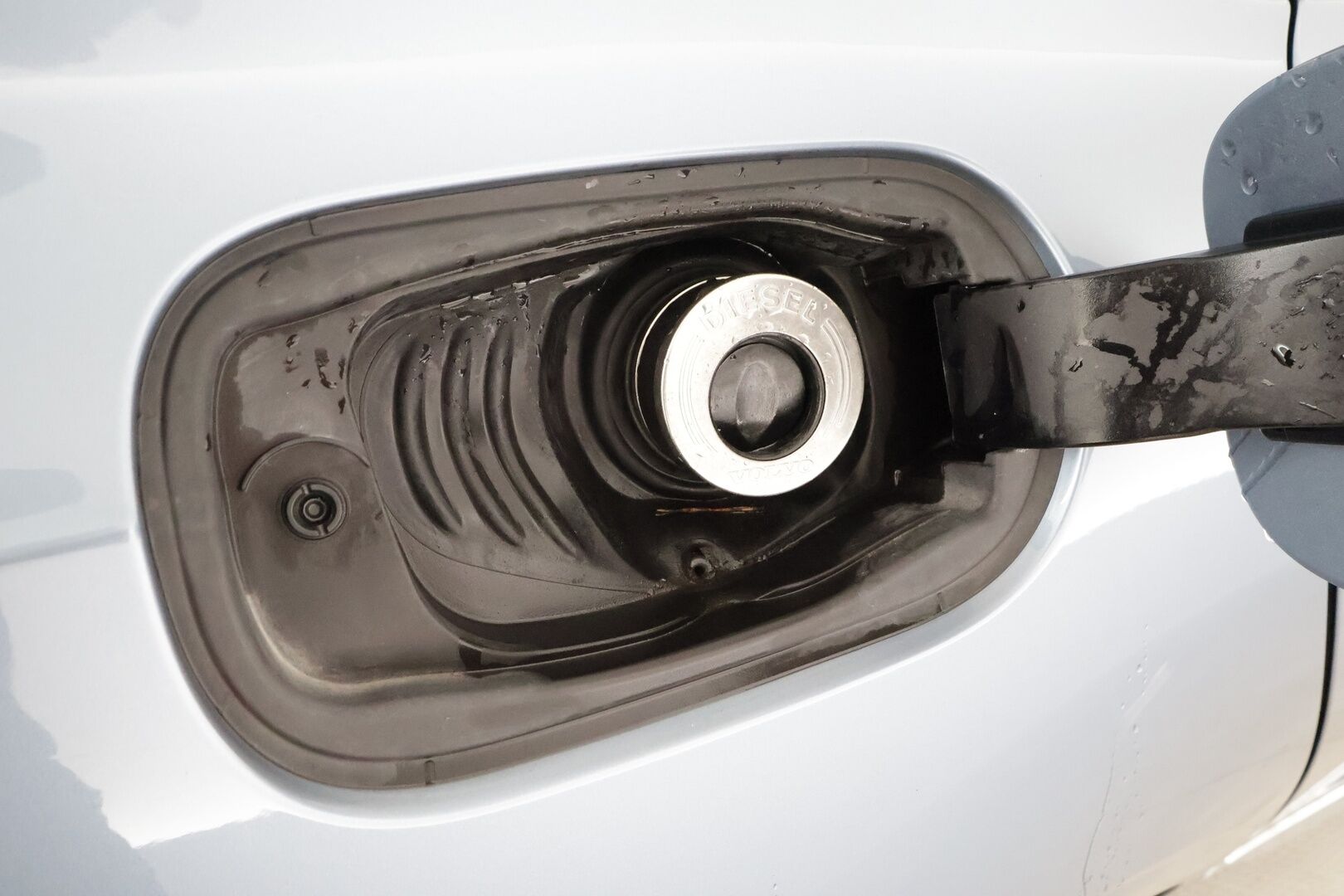 Volvo S90 2017 D5 AWD Inscription aut. * ACC / B&W / HUD / 360° / Webasto / Kattoluukku / Styling Kit / Muistinahat / Full LED / BLIS * - Ilman AD-Blue järjestelmää / Kahdet renkaat aluvanteilla / Supervarusteet - HULLUT AVAJAISHULINAT KORKOTARJOUS 3,29 %