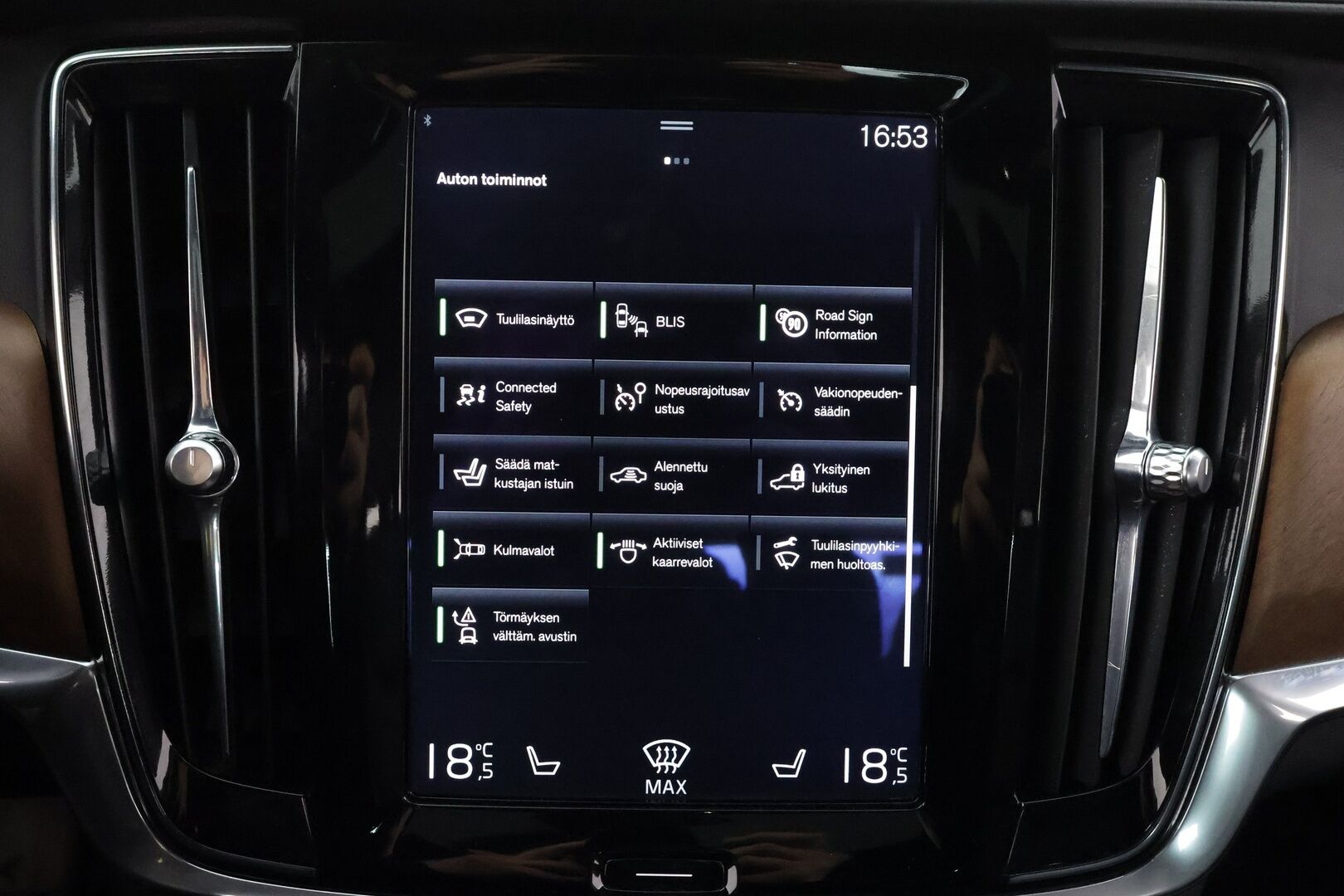 Volvo S90 2017 D5 AWD Inscription aut. * ACC / B&W / HUD / 360° / Webasto / Kattoluukku / Styling Kit / Muistinahat / Full LED / BLIS * - Ilman AD-Blue järjestelmää / Kahdet renkaat aluvanteilla / Supervarusteet - HULLUT AVAJAISHULINAT KORKOTARJOUS 3,29 %