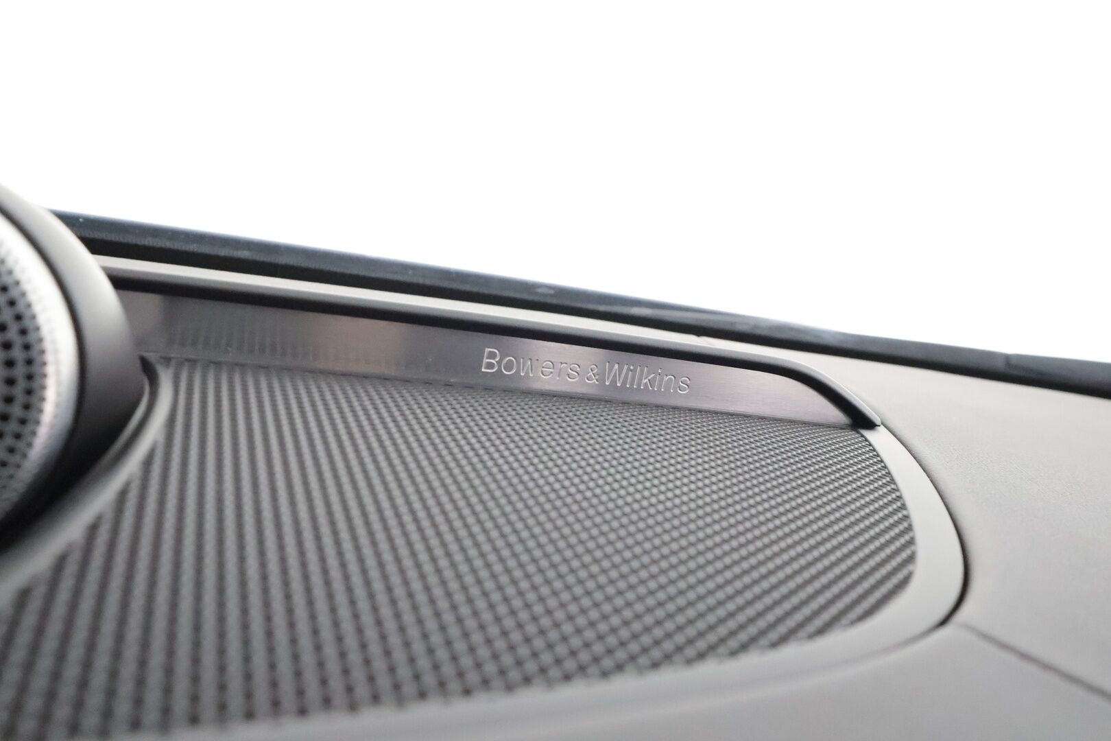 Volvo S90 2017 D5 AWD Inscription aut. * ACC / B&W / HUD / 360° / Webasto / Kattoluukku / Styling Kit / Muistinahat / Full LED / BLIS * - Ilman AD-Blue järjestelmää / Kahdet renkaat aluvanteilla / Supervarusteet - HULLUT AVAJAISHULINAT KORKOTARJOUS 3,29 %