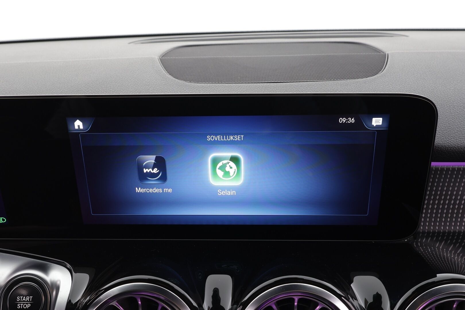 MERCEDES-BENZ EQB 2023 300 4MATIC Business 7-P * Distronic+ / Akkukäyttöinen lisälämmitin / Widescreen / 360-Kamera / High performance LED * - Kahdet Renkaat / Koti & Kauppalaturi