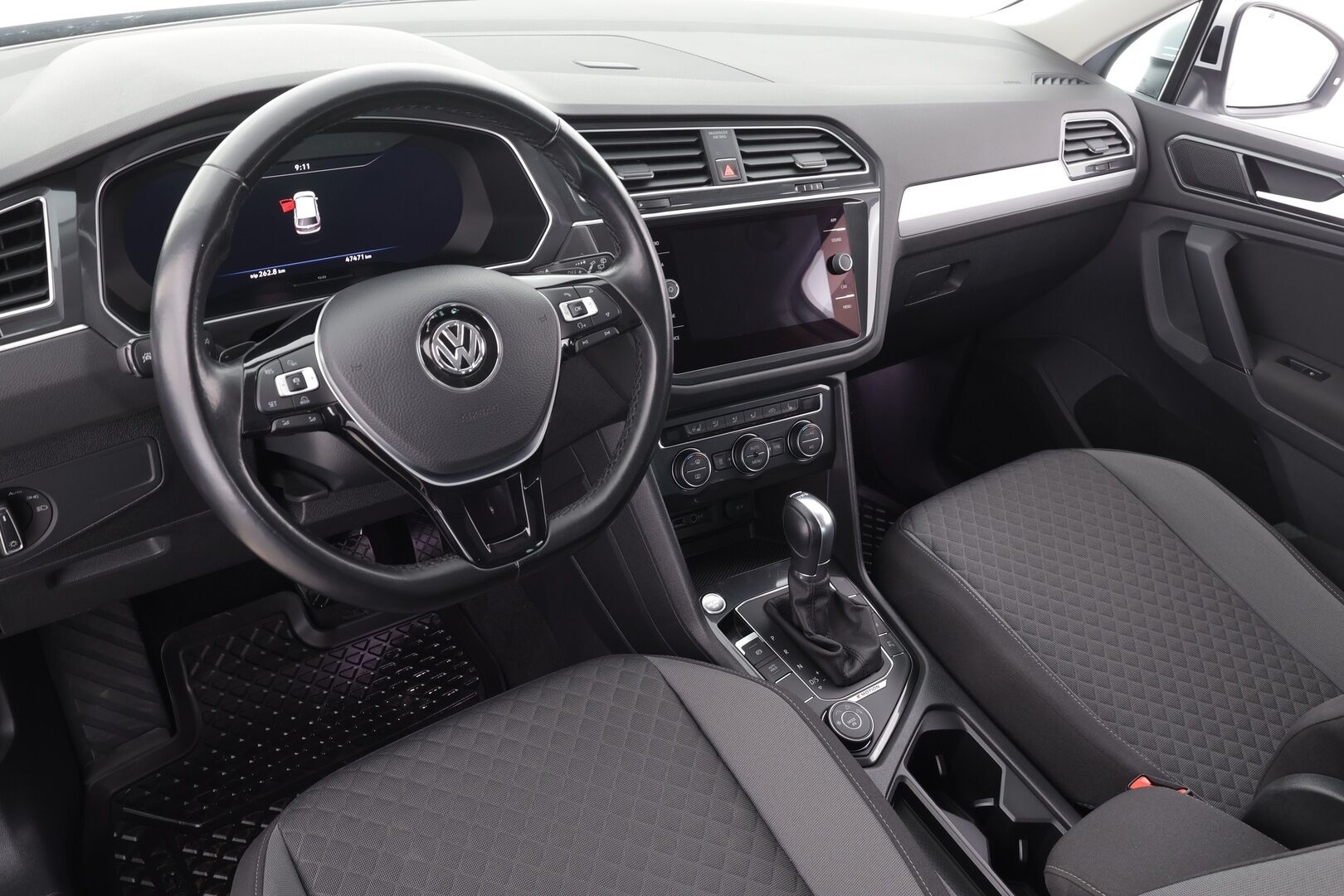 VOLKSWAGEN TIGUAN 2018 1.4TSI 4Motion DSG Highline - * ACC | Koukku | Webasto | 360° | LED | Keyless | Sähköluukku *
